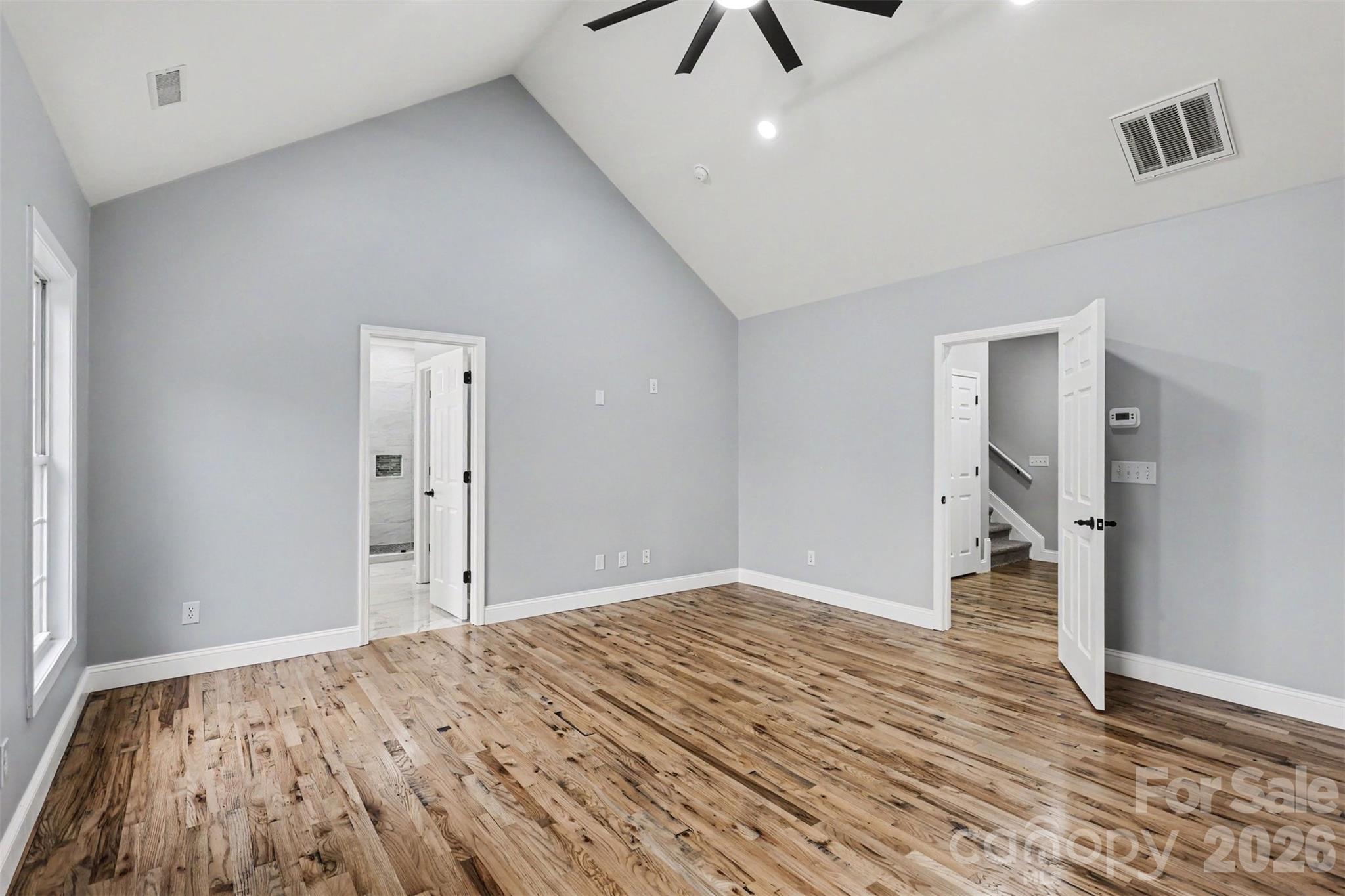 1060 Moss Lake Drive — Clover