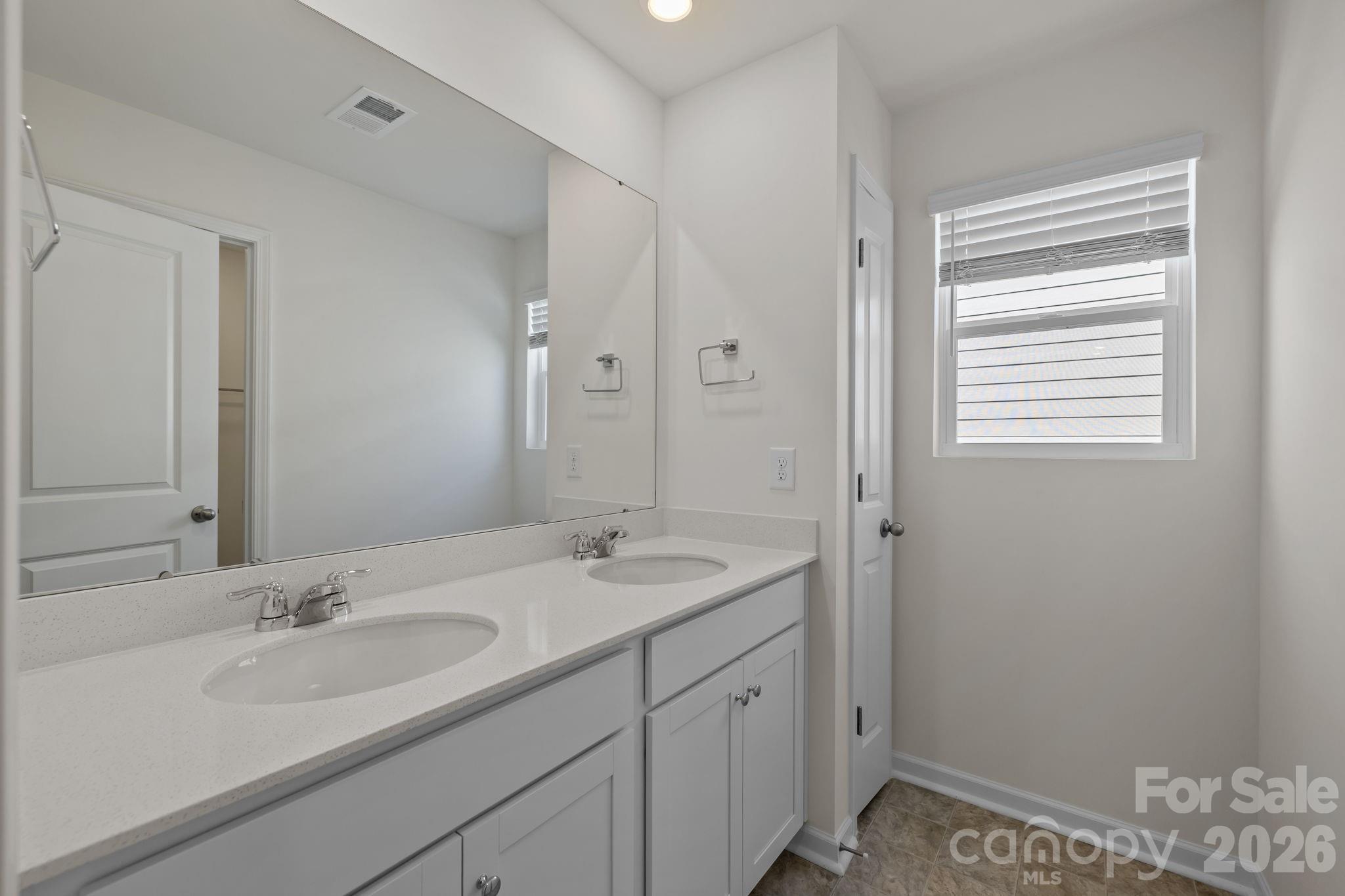 463 Brick House Road — York
