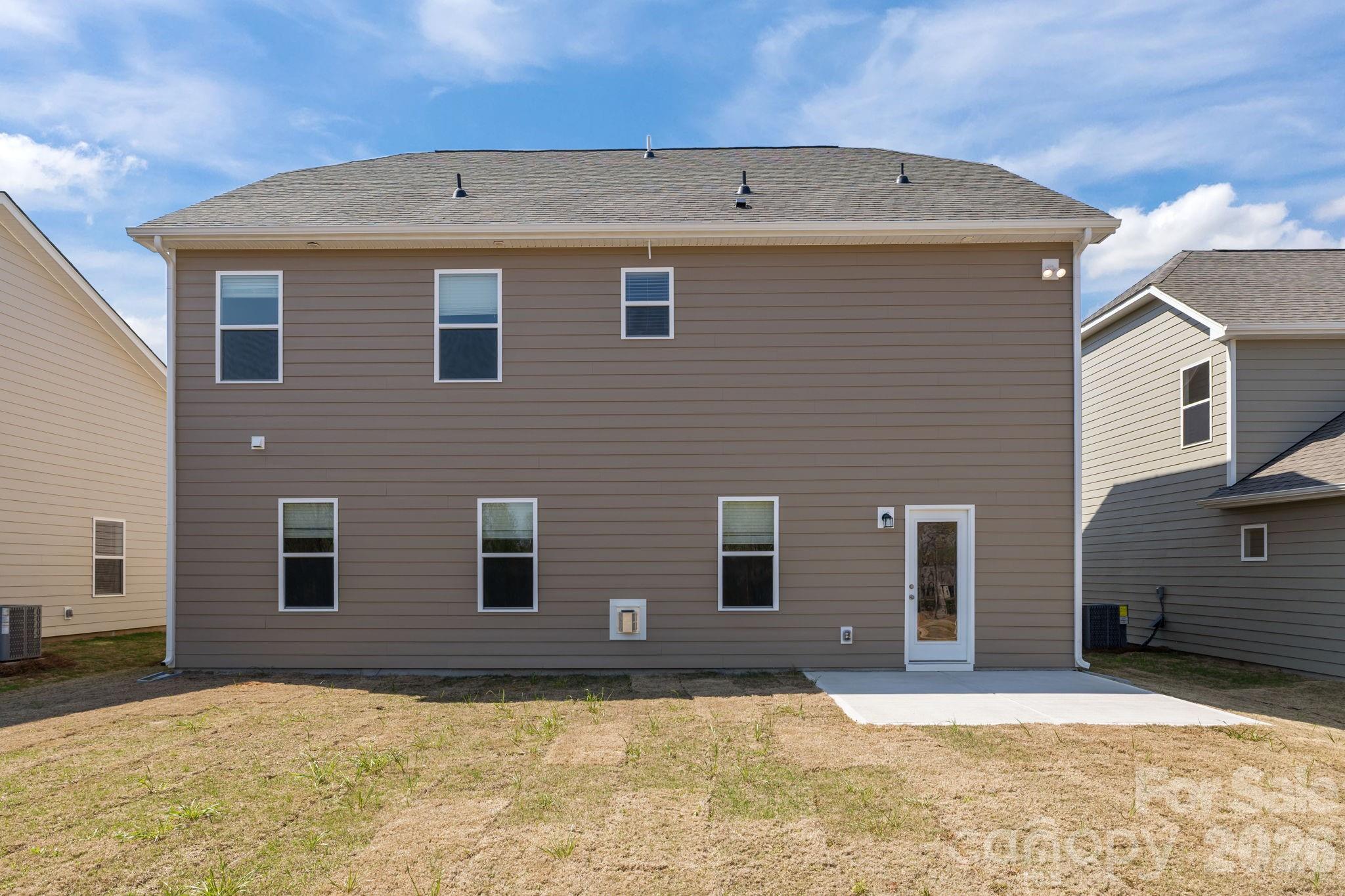 463 Brick House Road — York