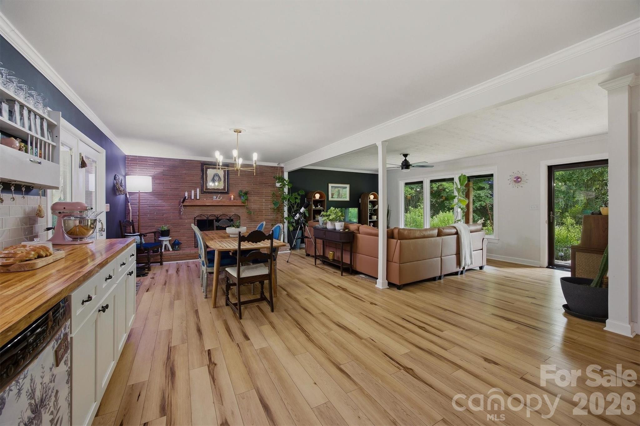 360 Johnson Caldwell Road — Boomer