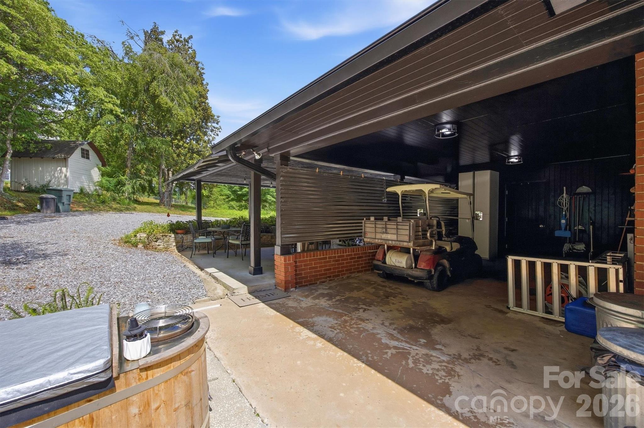 360 Johnson Caldwell Road — Boomer
