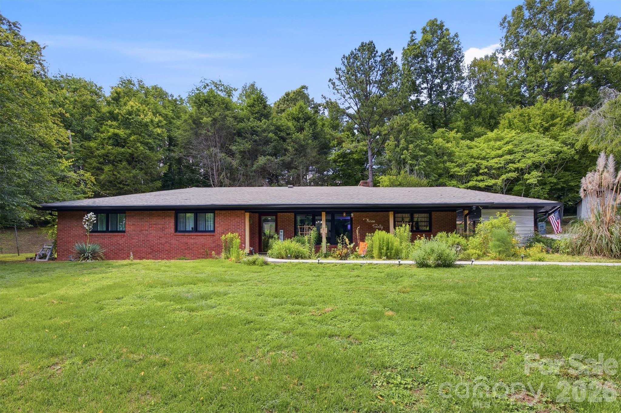 360 Johnson Caldwell Road — Boomer