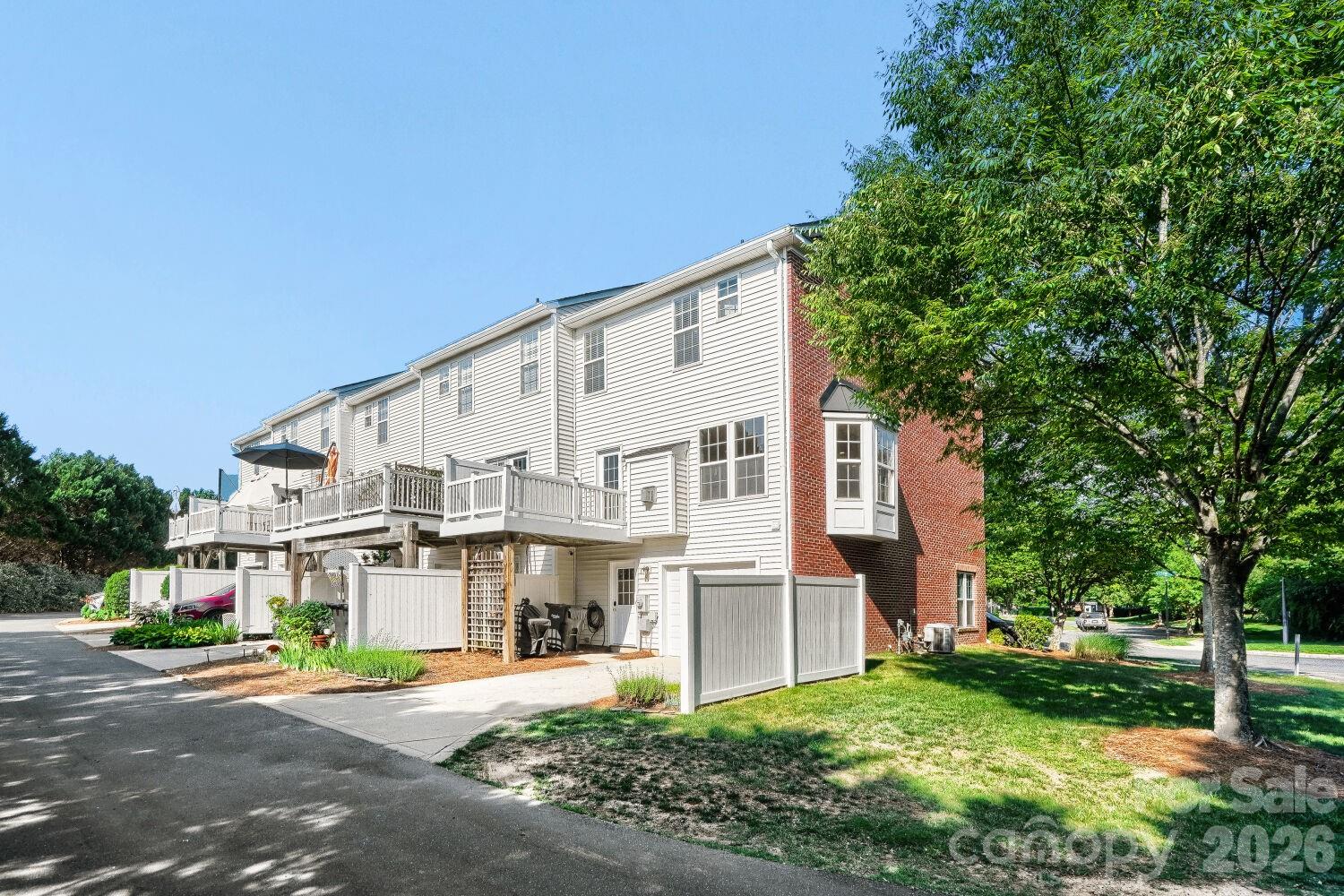 11405 Destin Lane — Charlotte
