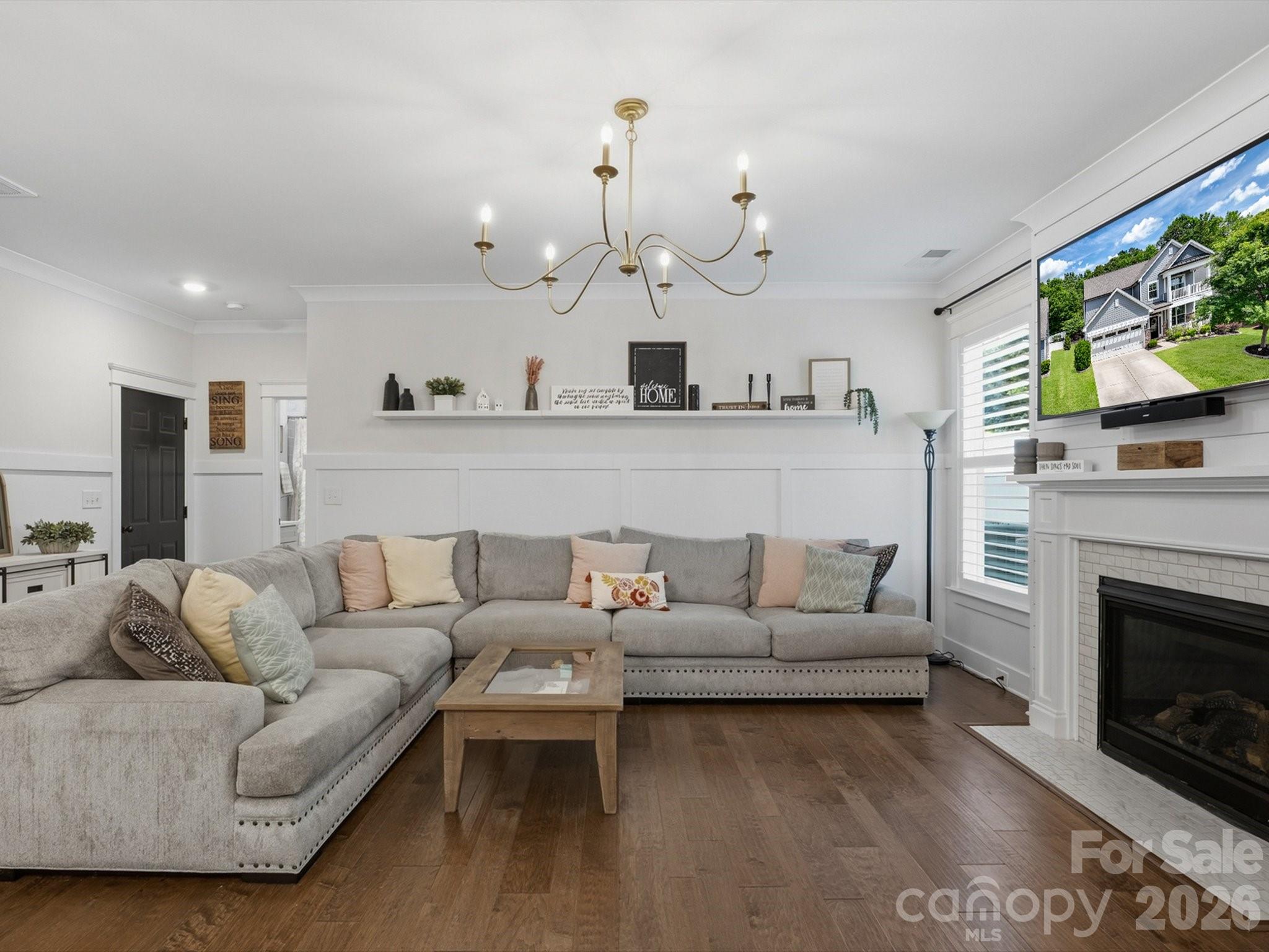 1112 Baldwin Drive — Lancaster