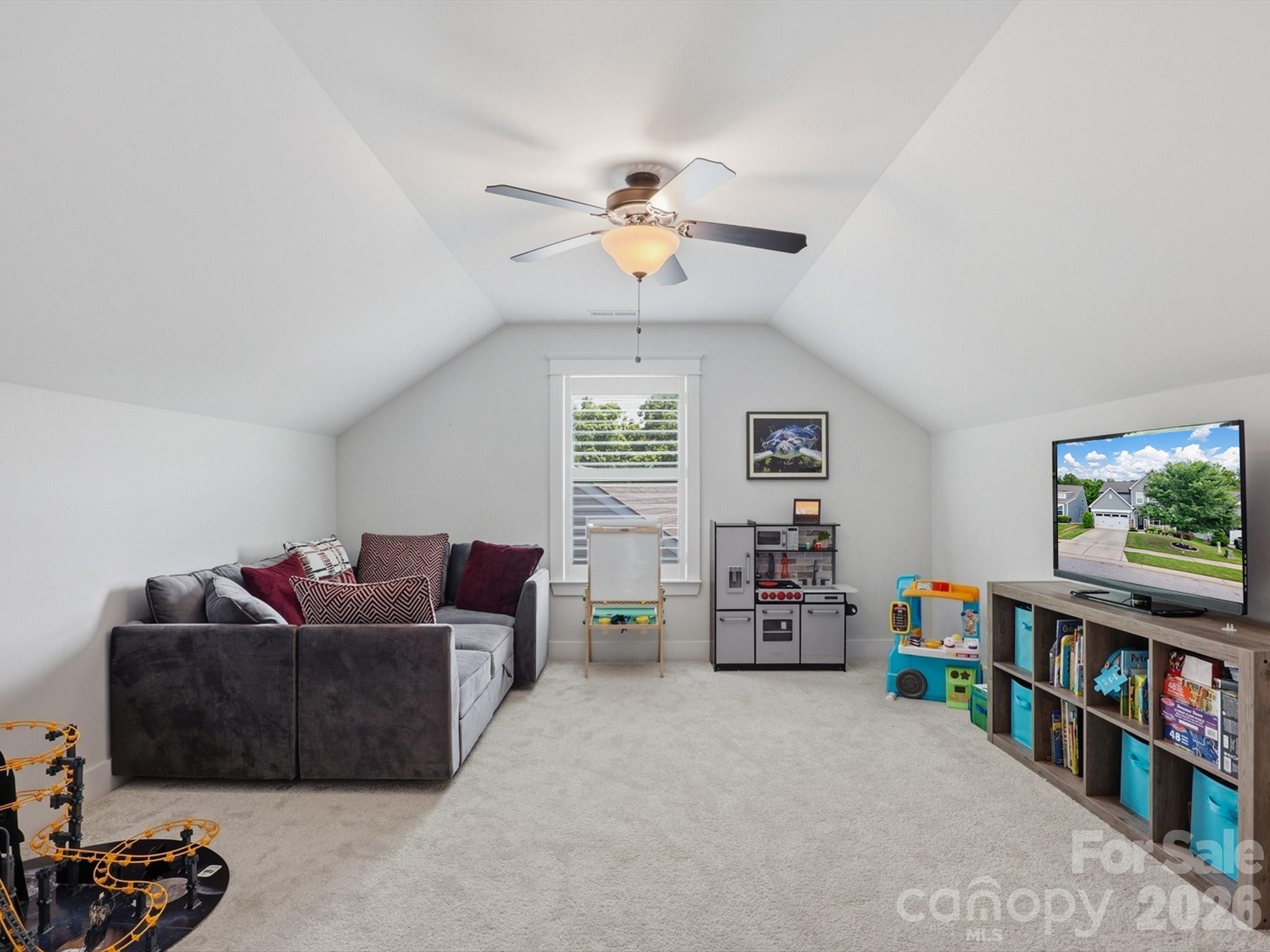 1112 Baldwin Drive — Lancaster