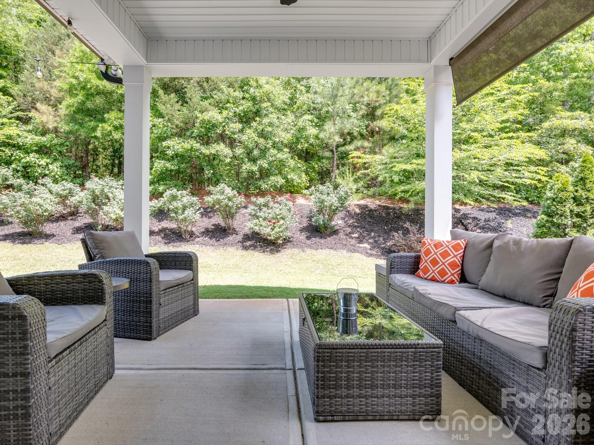 1112 Baldwin Drive — Lancaster