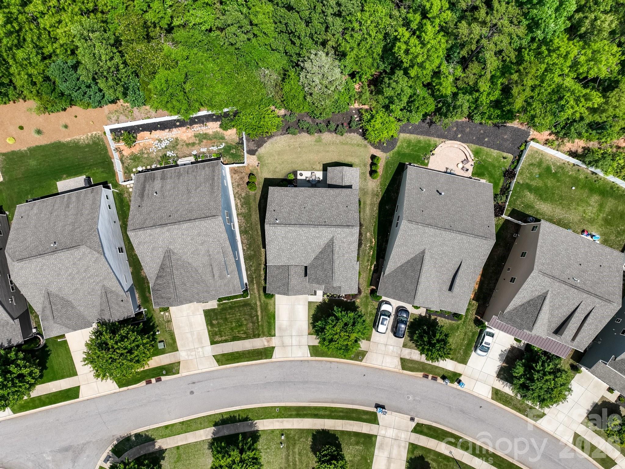 1112 Baldwin Drive — Lancaster