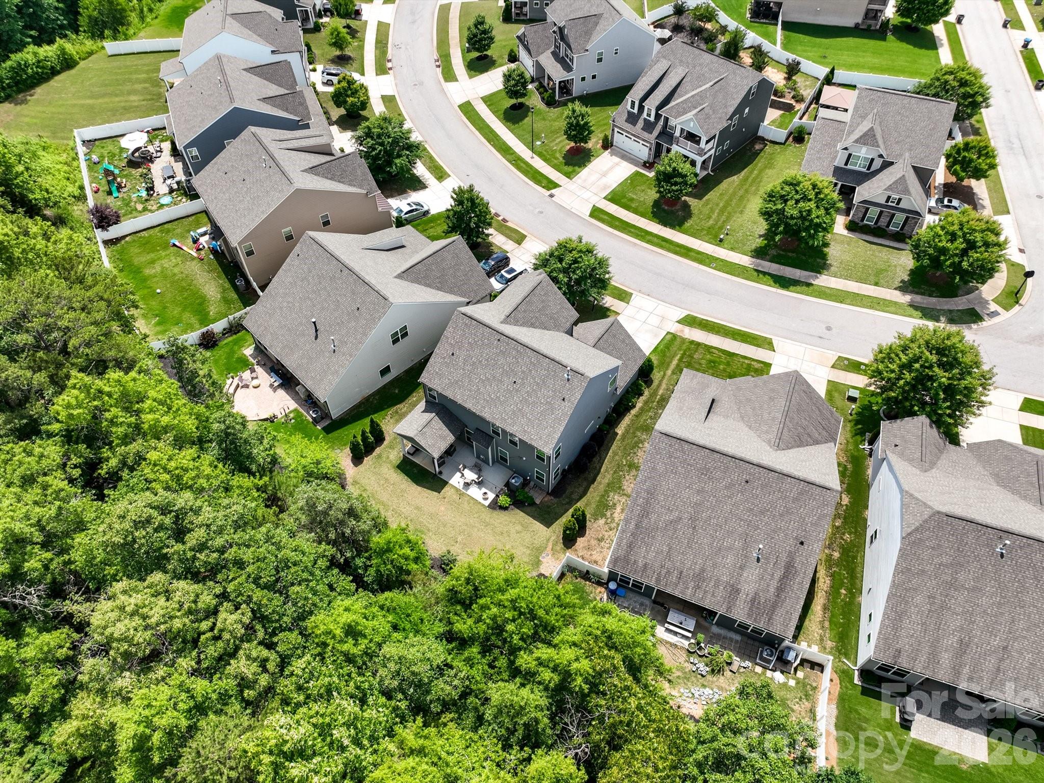 1112 Baldwin Drive — Lancaster