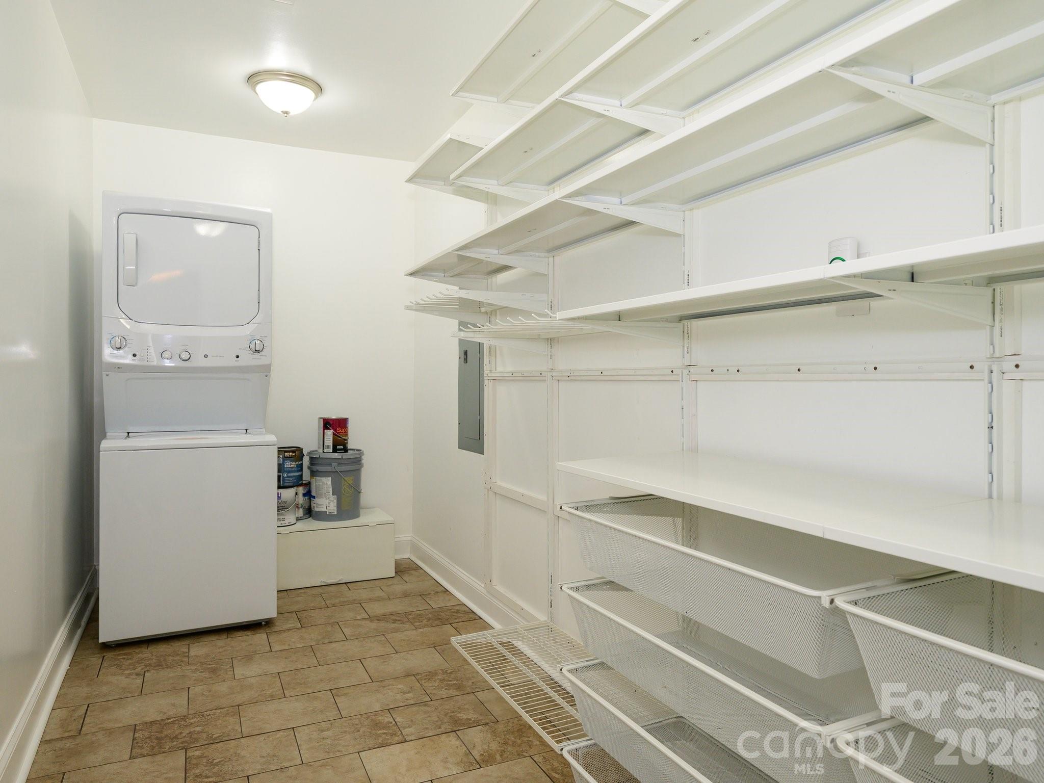 6060 Acadian Woods Drive — Charlotte