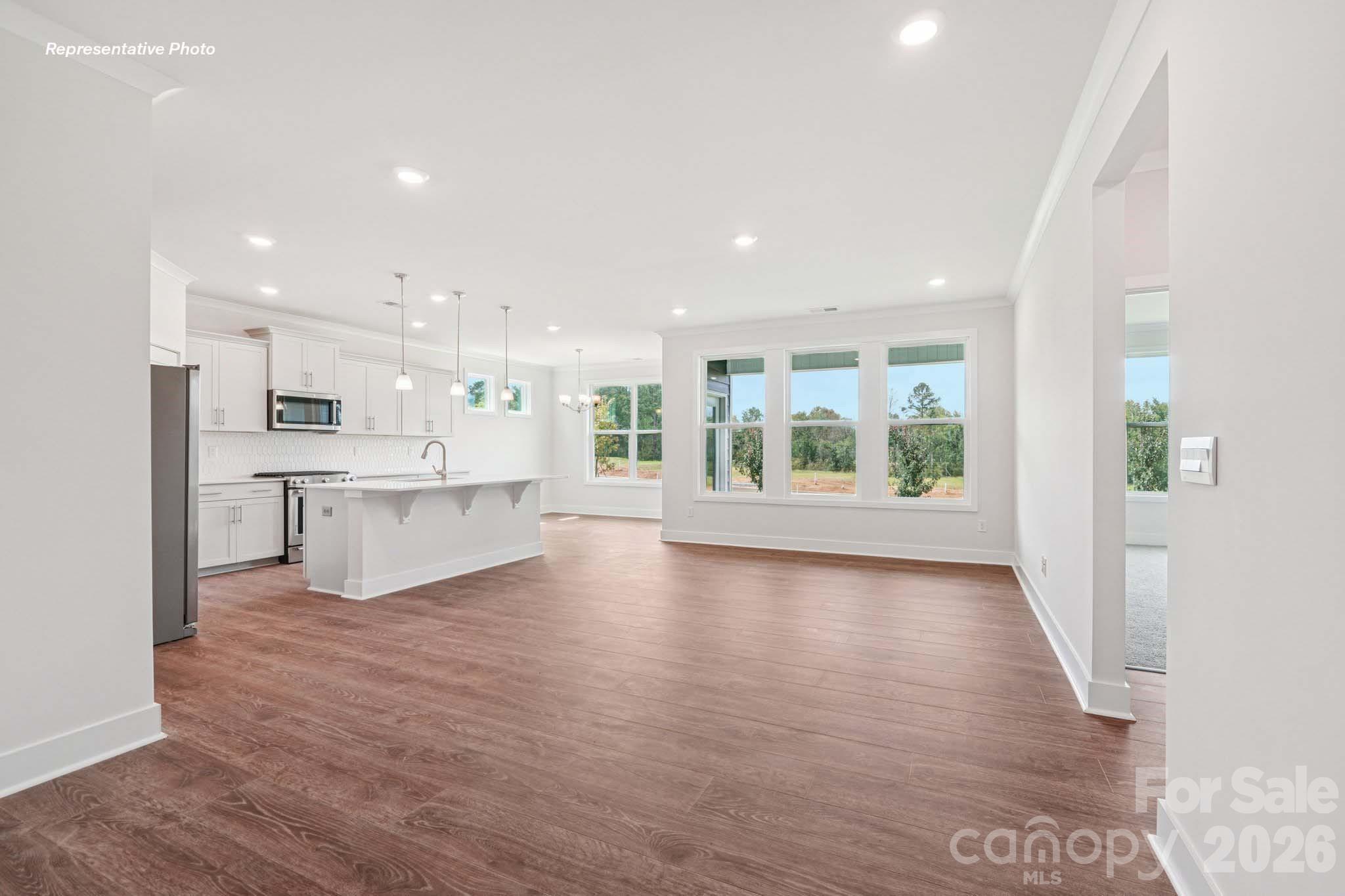 3229 Oberon Street — York