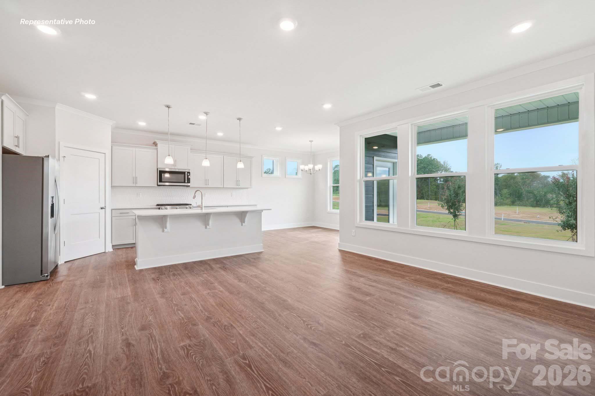 3229 Oberon Street — York