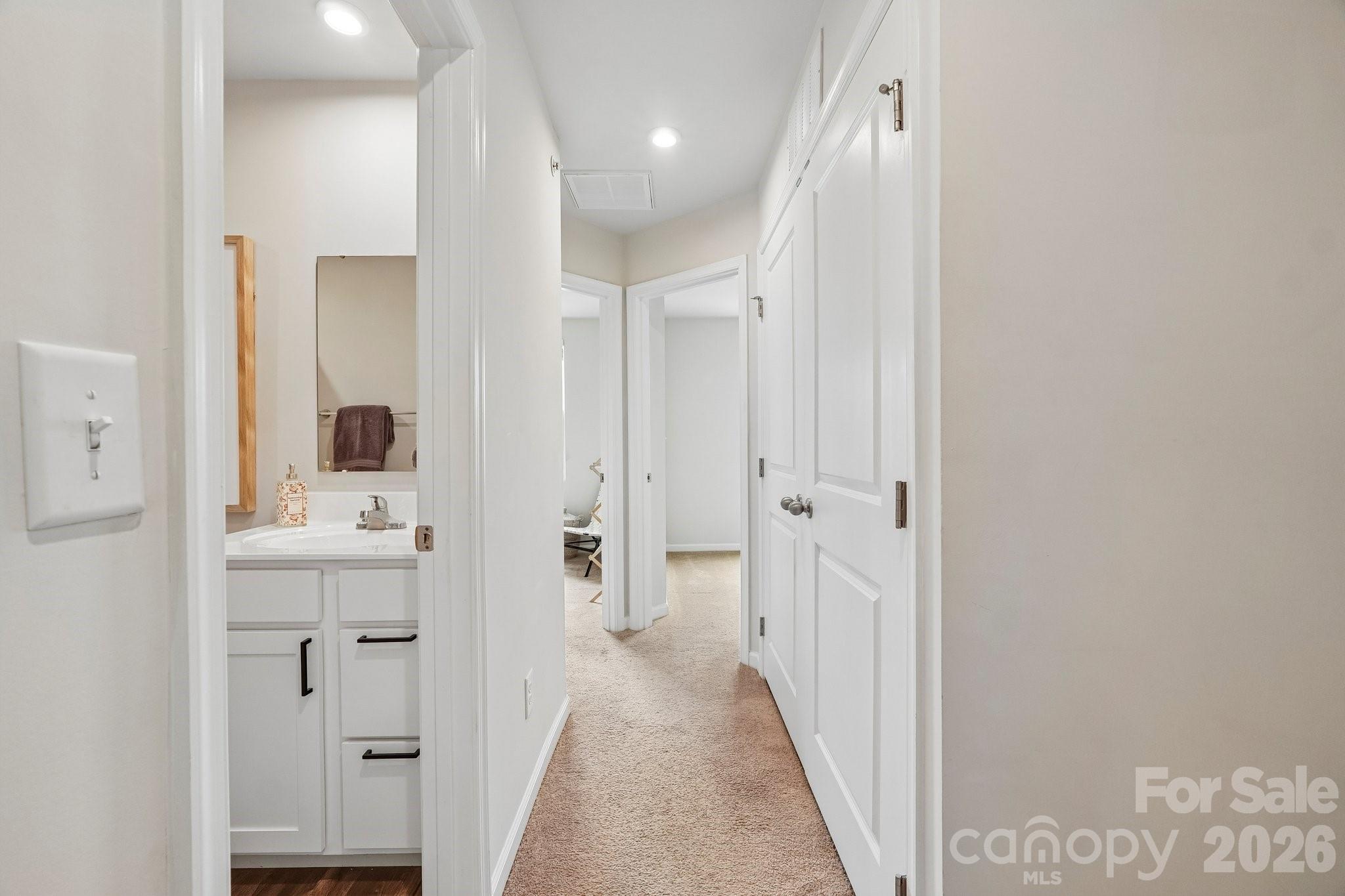 5024 Winding Jordan Lane — Charlotte