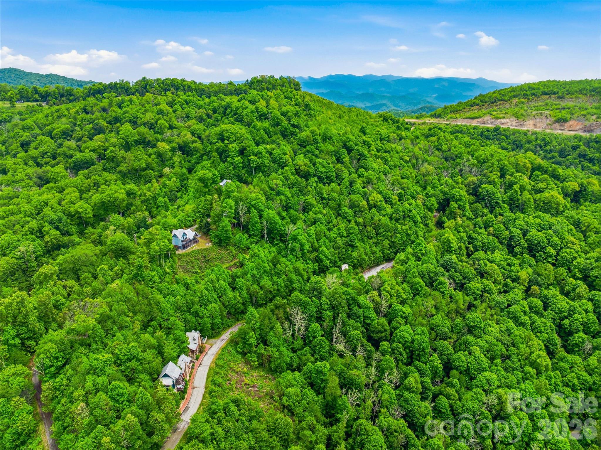 95 Breakaway Trail S — Mars Hill