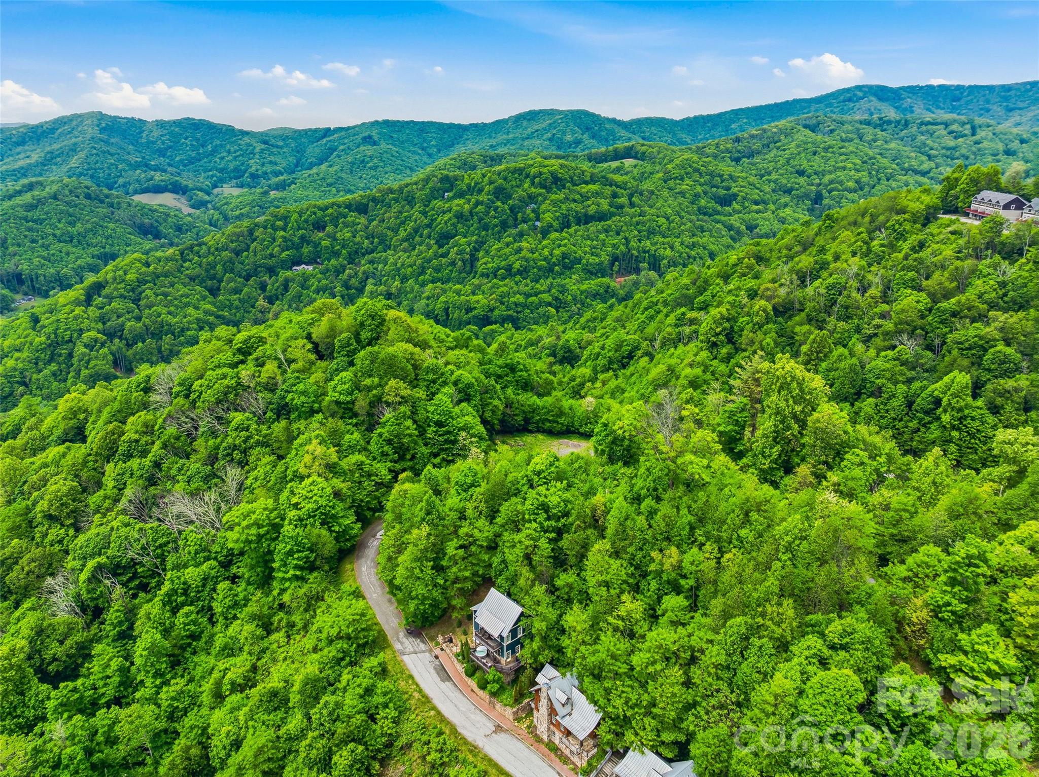 95 Breakaway Trail S — Mars Hill