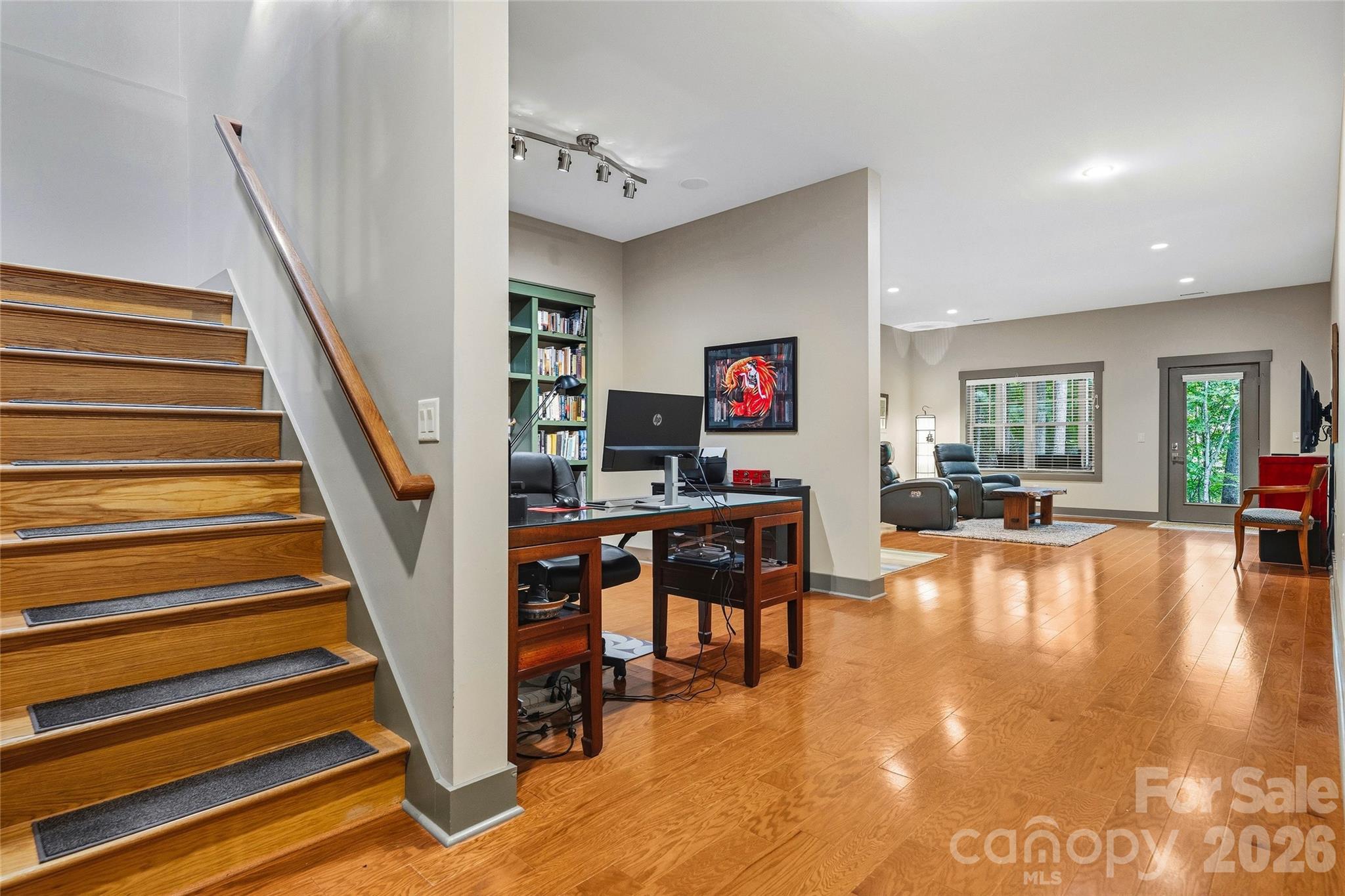 15 E Owl Creek Lane — Fairview