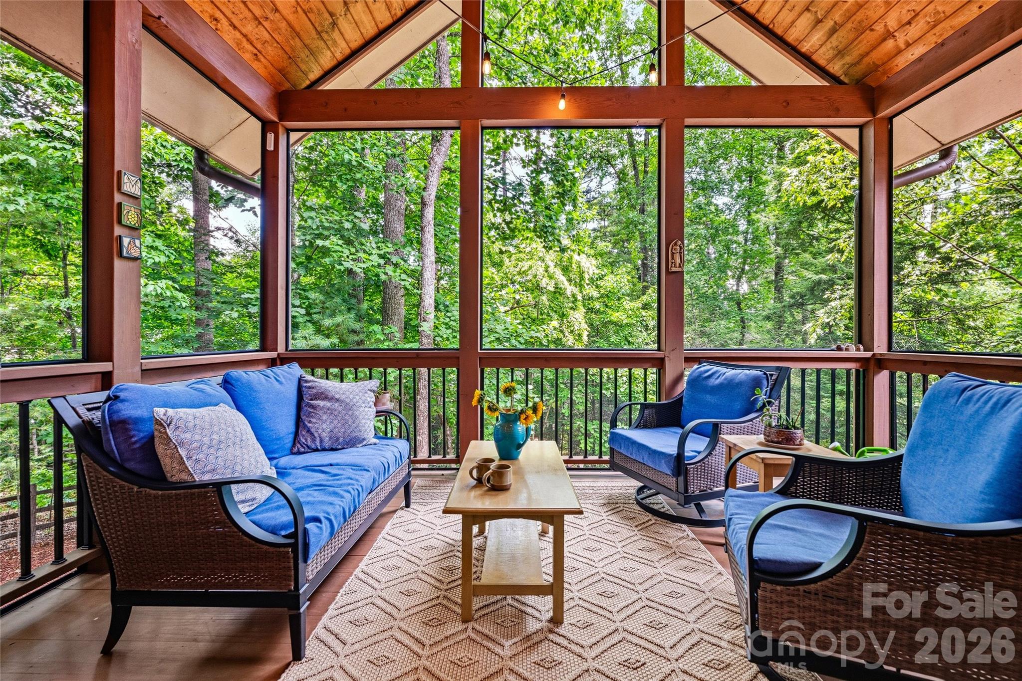 15 E Owl Creek Lane — Fairview
