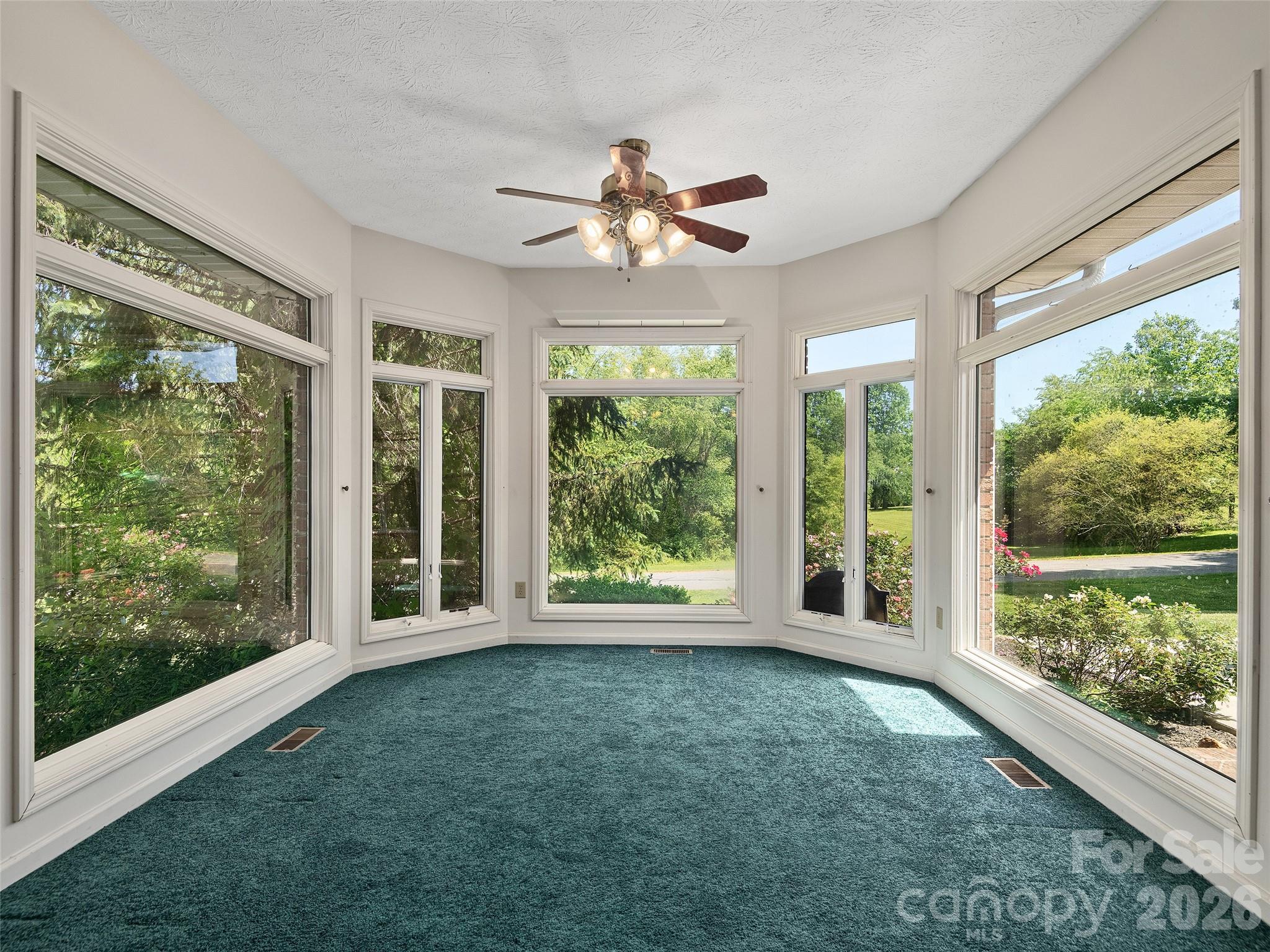 39 Beaumont Drive — Hendersonville