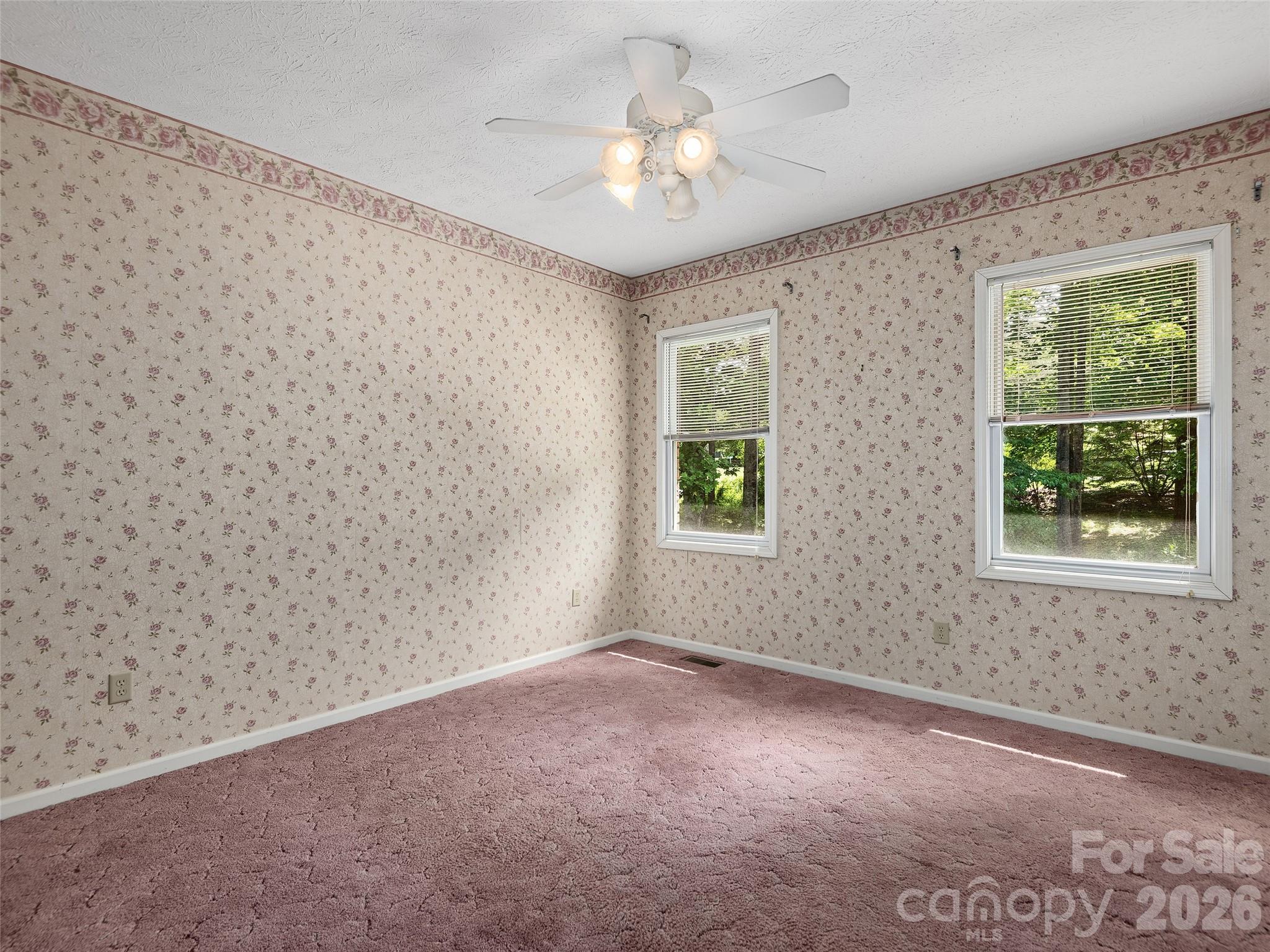 39 Beaumont Drive — Hendersonville