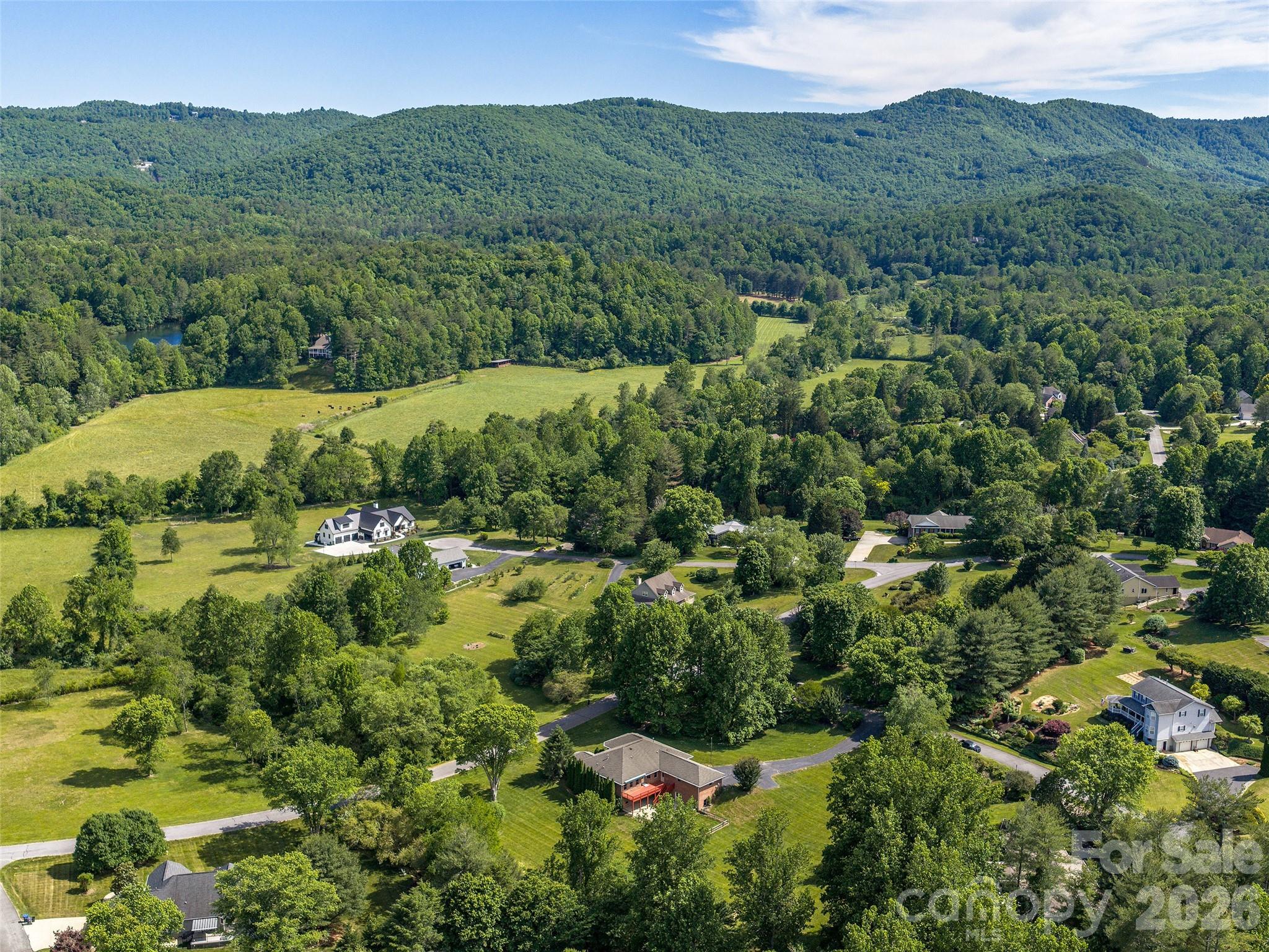 39 Beaumont Drive — Hendersonville