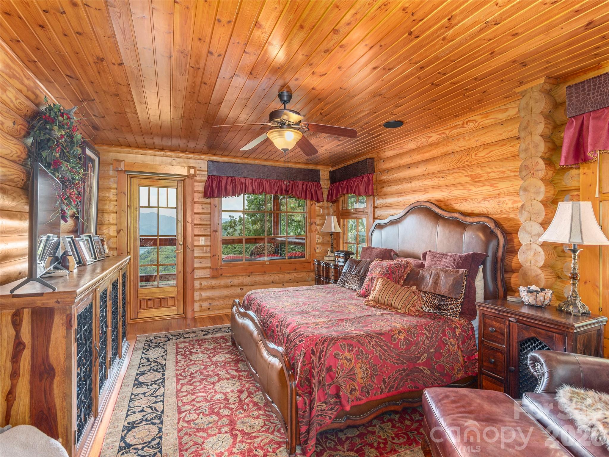 574 Leatherwood Drive — Maggie Valley