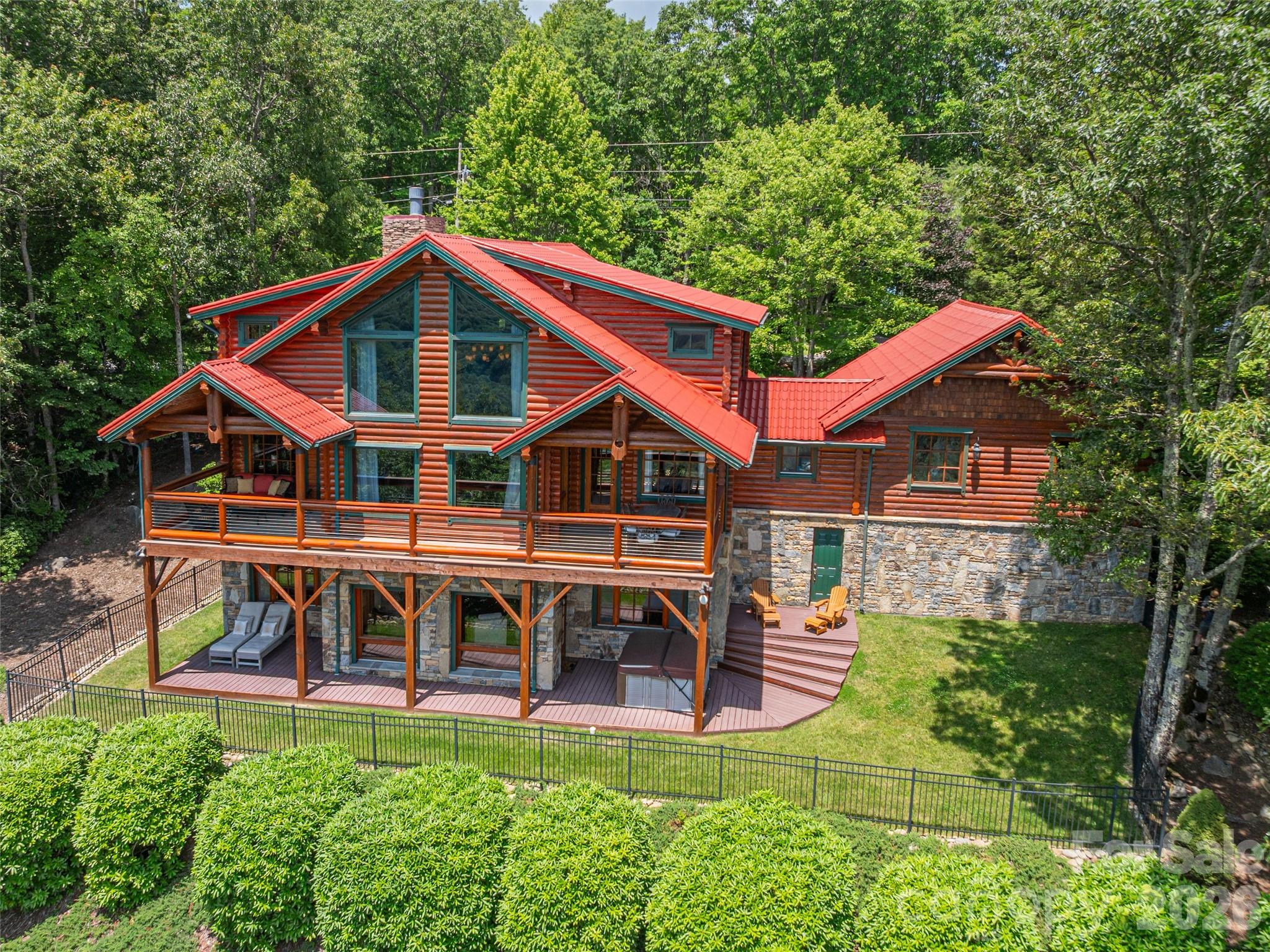 574 Leatherwood Drive — Maggie Valley