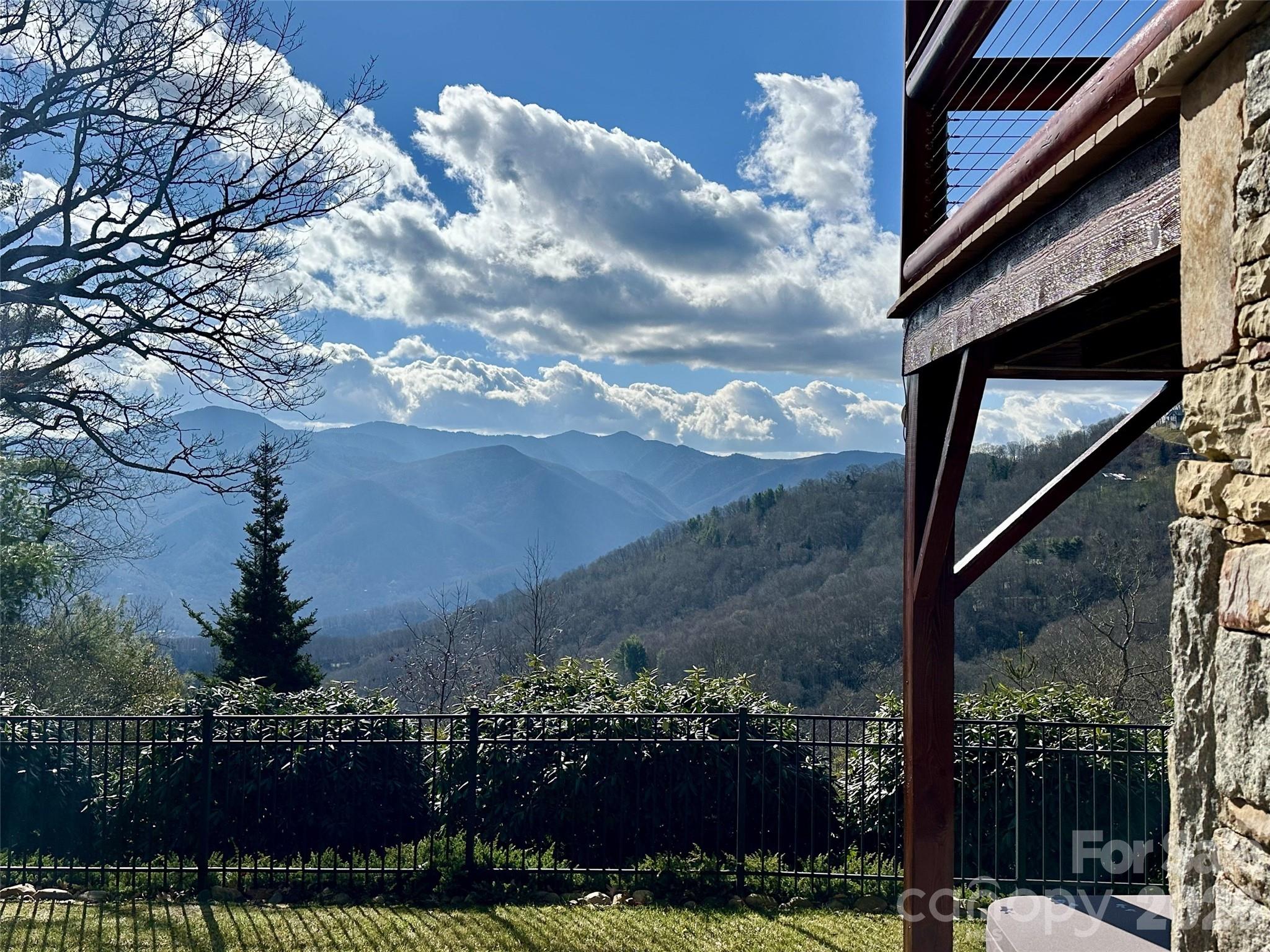 574 Leatherwood Drive — Maggie Valley