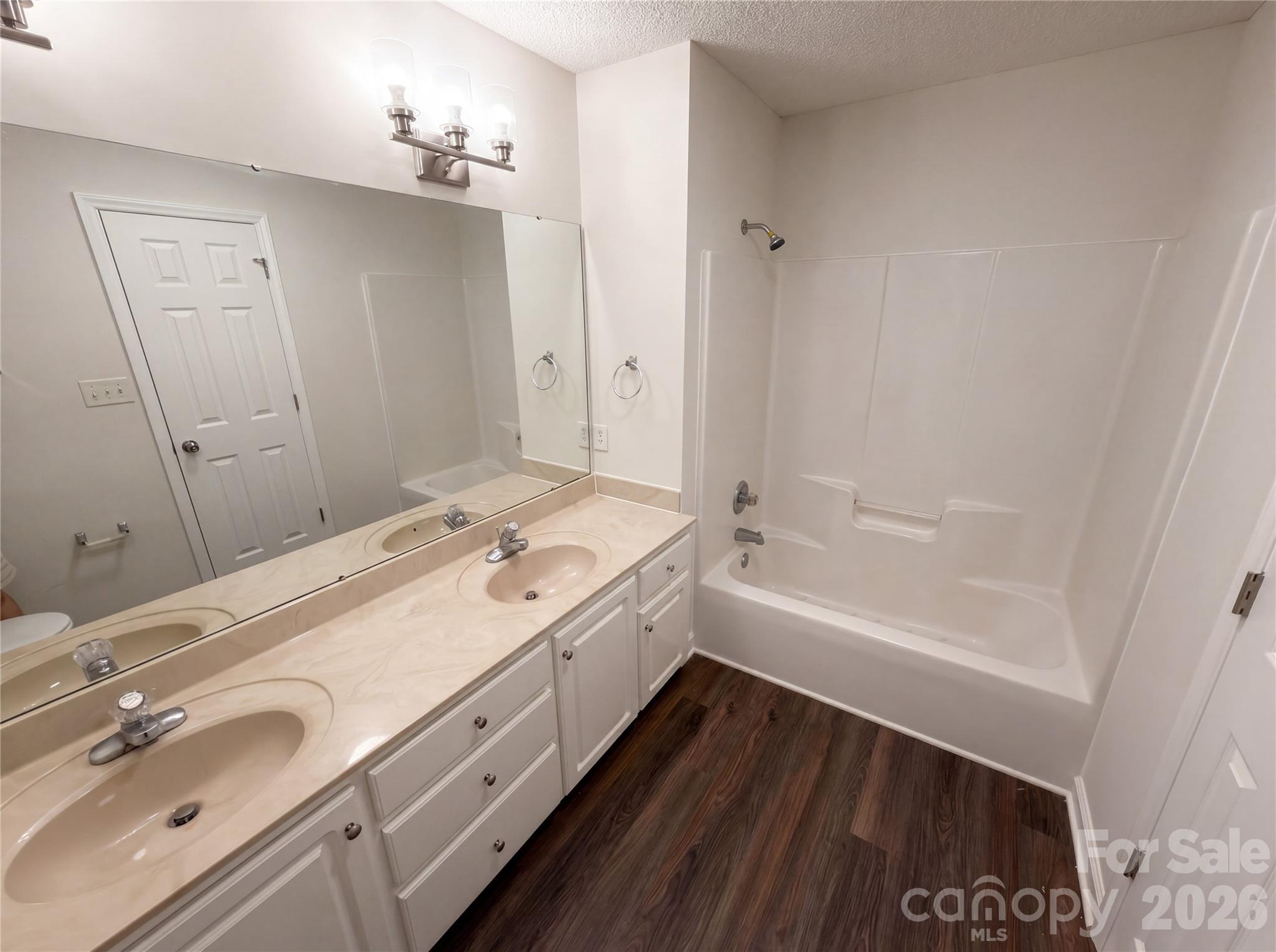 6018 Bryant Lane — Waxhaw