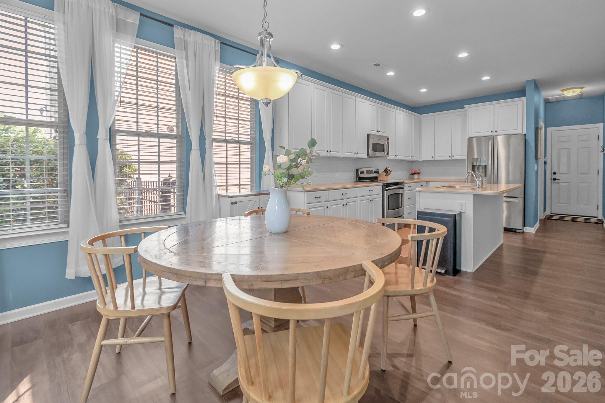 10507 Bere Island Drive — Charlotte