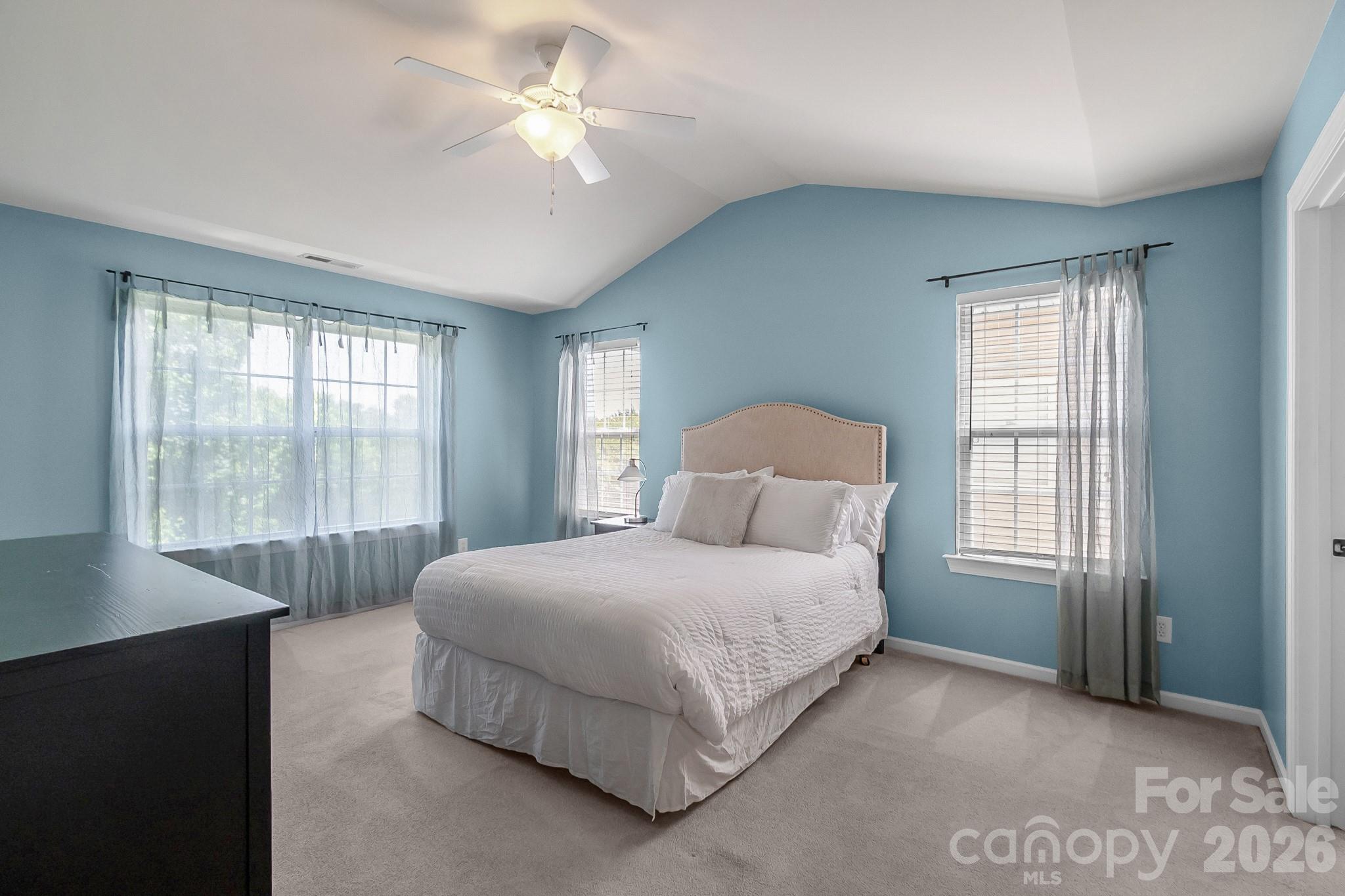 10507 Bere Island Drive — Charlotte