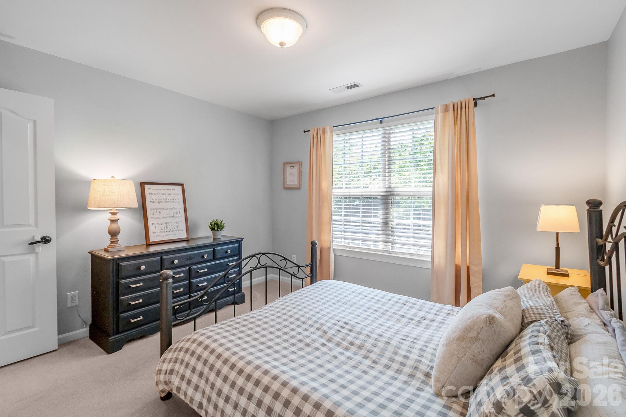 10507 Bere Island Drive — Charlotte