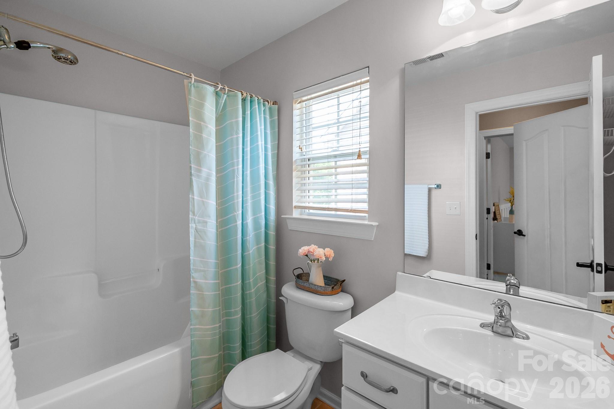 10507 Bere Island Drive — Charlotte
