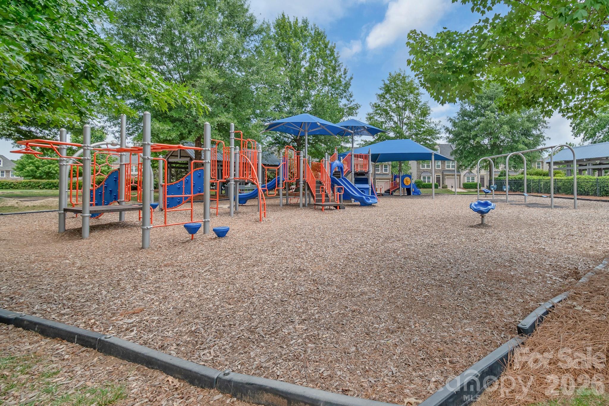 10507 Bere Island Drive — Charlotte
