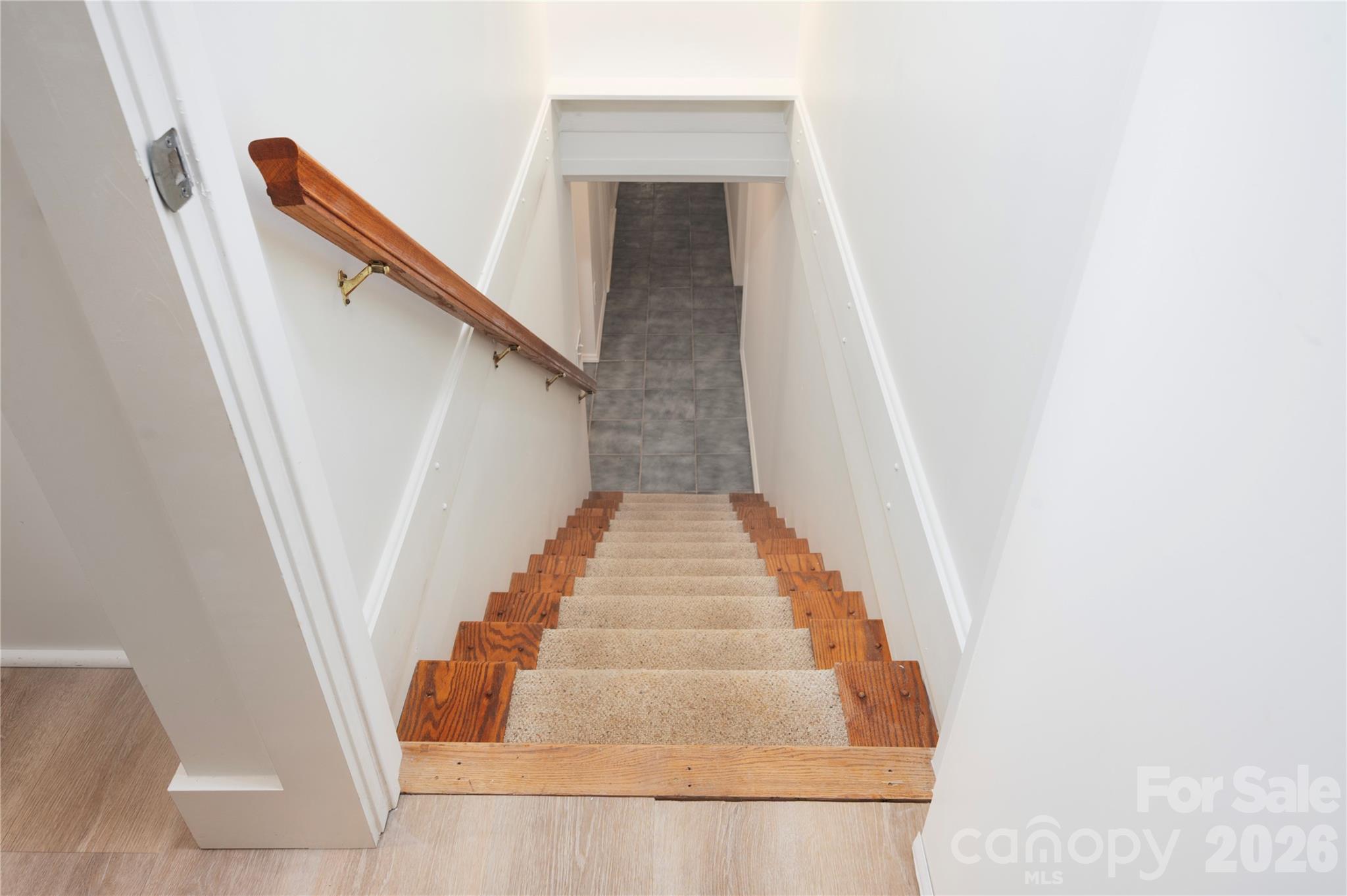 134 W Oakview Road — Asheville