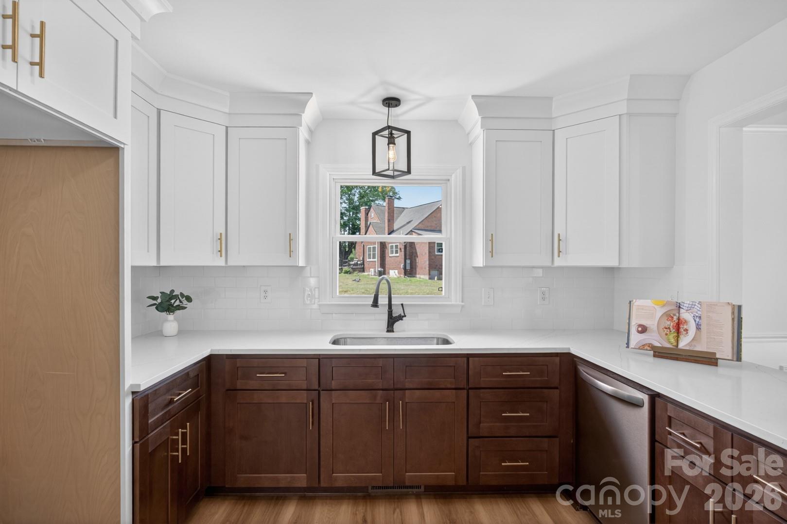 139 Berrier Road — Lexington