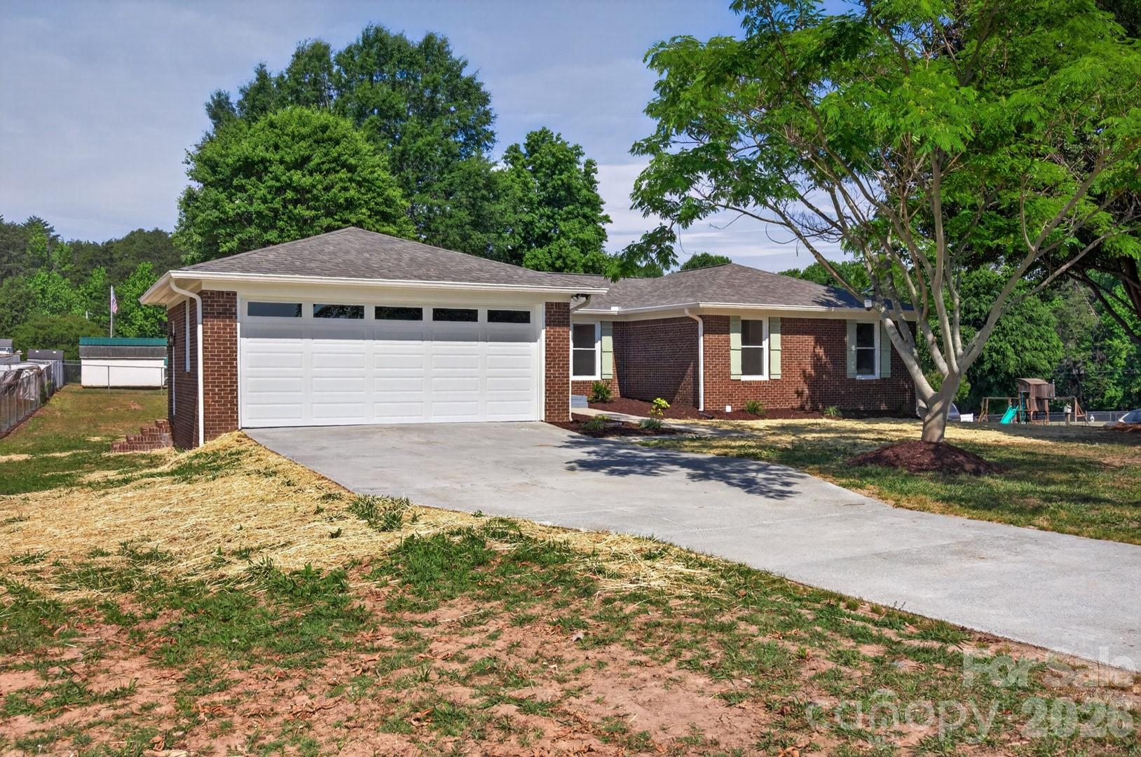 139 Berrier Road — Lexington