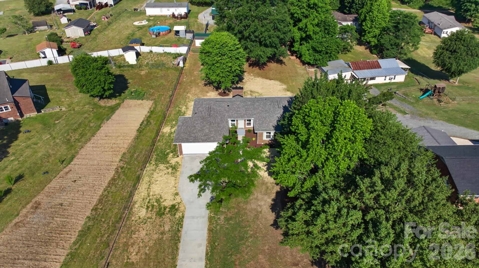 139 Berrier Road — Lexington