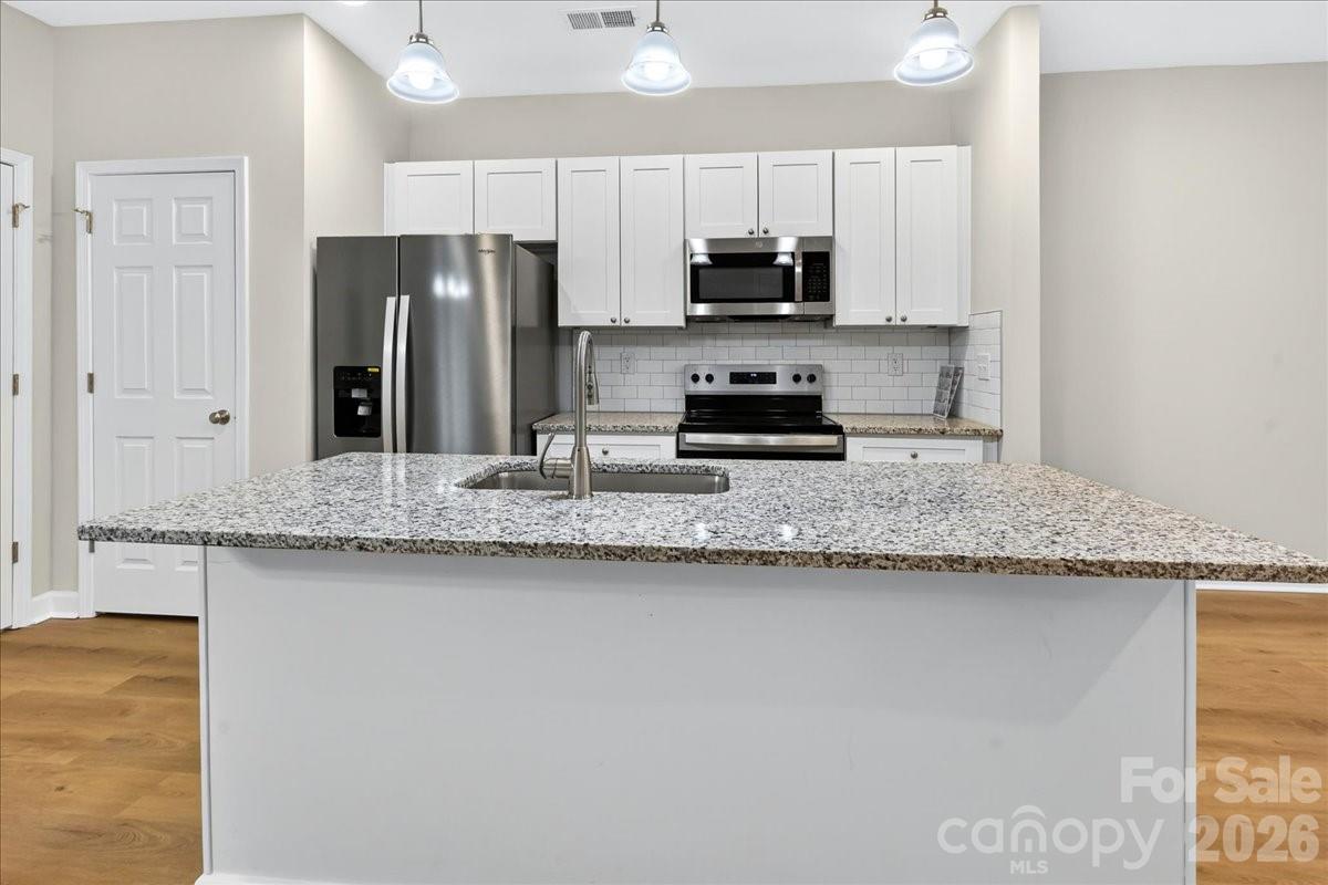 1324 Old Charlotte Road — Statesville