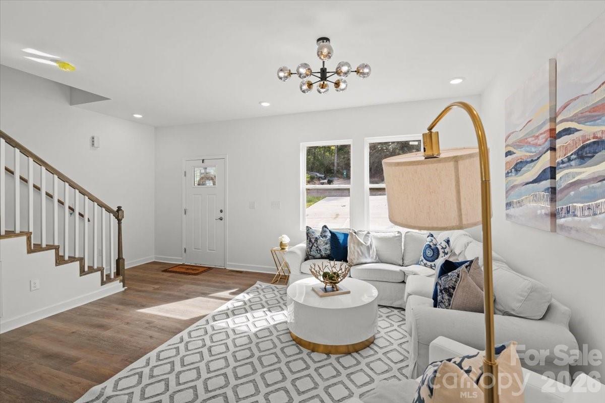 1324 Old Charlotte Road — Statesville