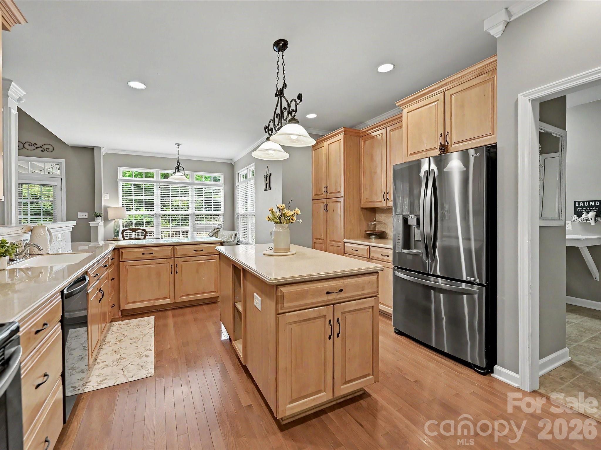 8729 Riverwood Road — Terrell