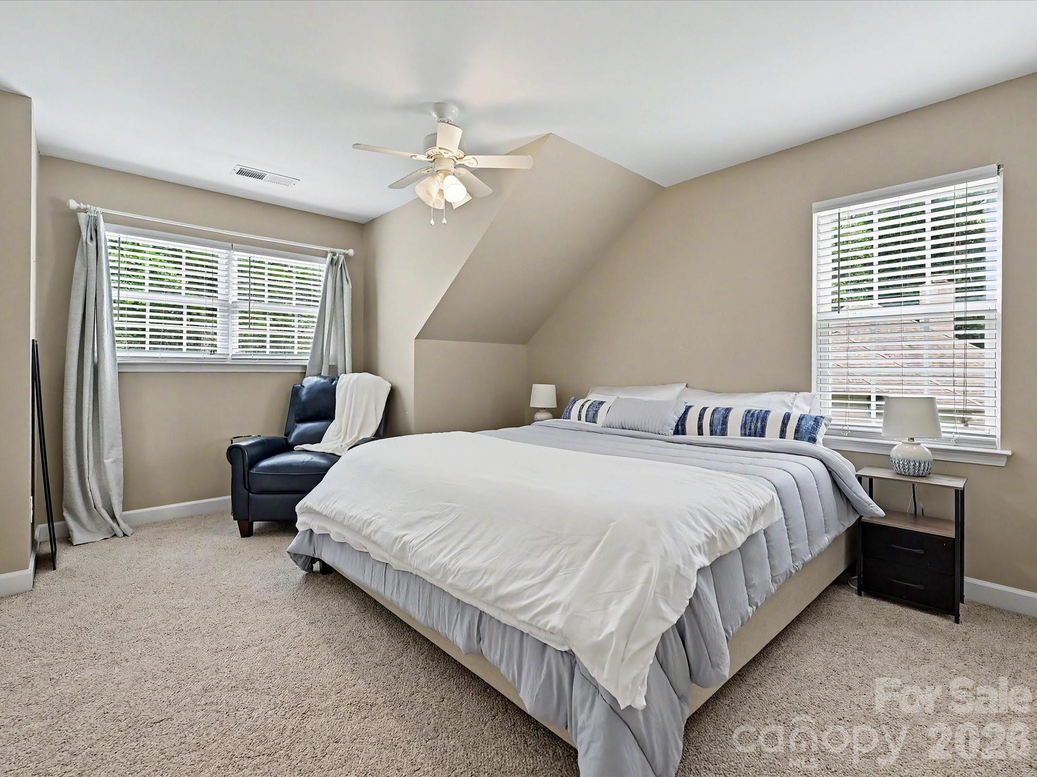 8729 Riverwood Road — Terrell