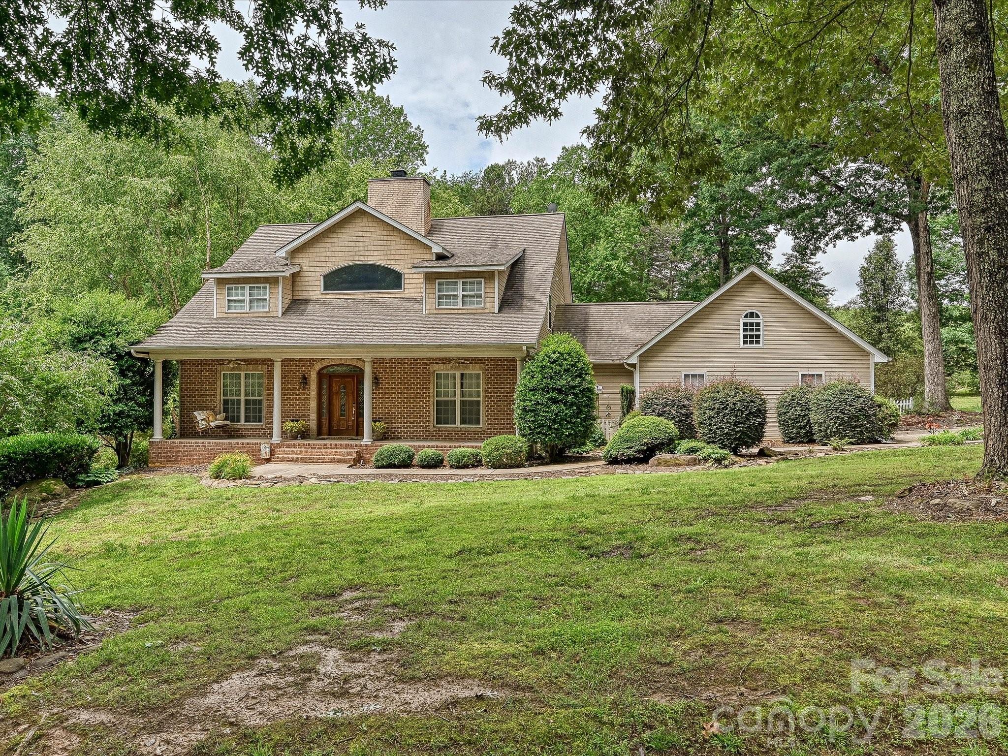 8729 Riverwood Road — Terrell