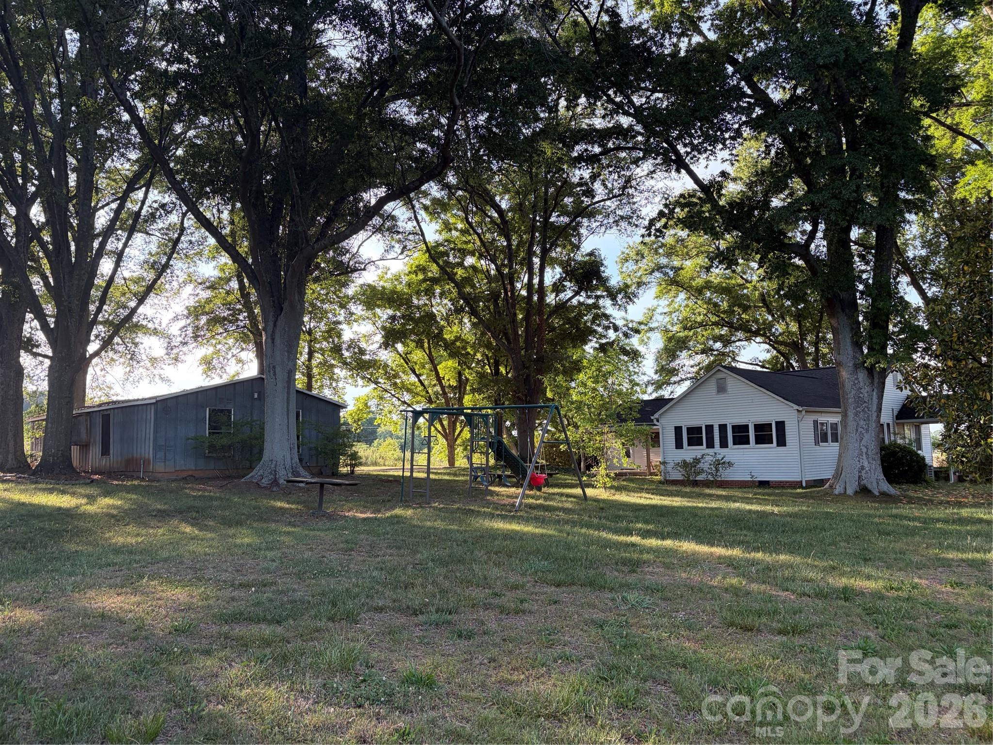 447 Elam Road — Lawndale