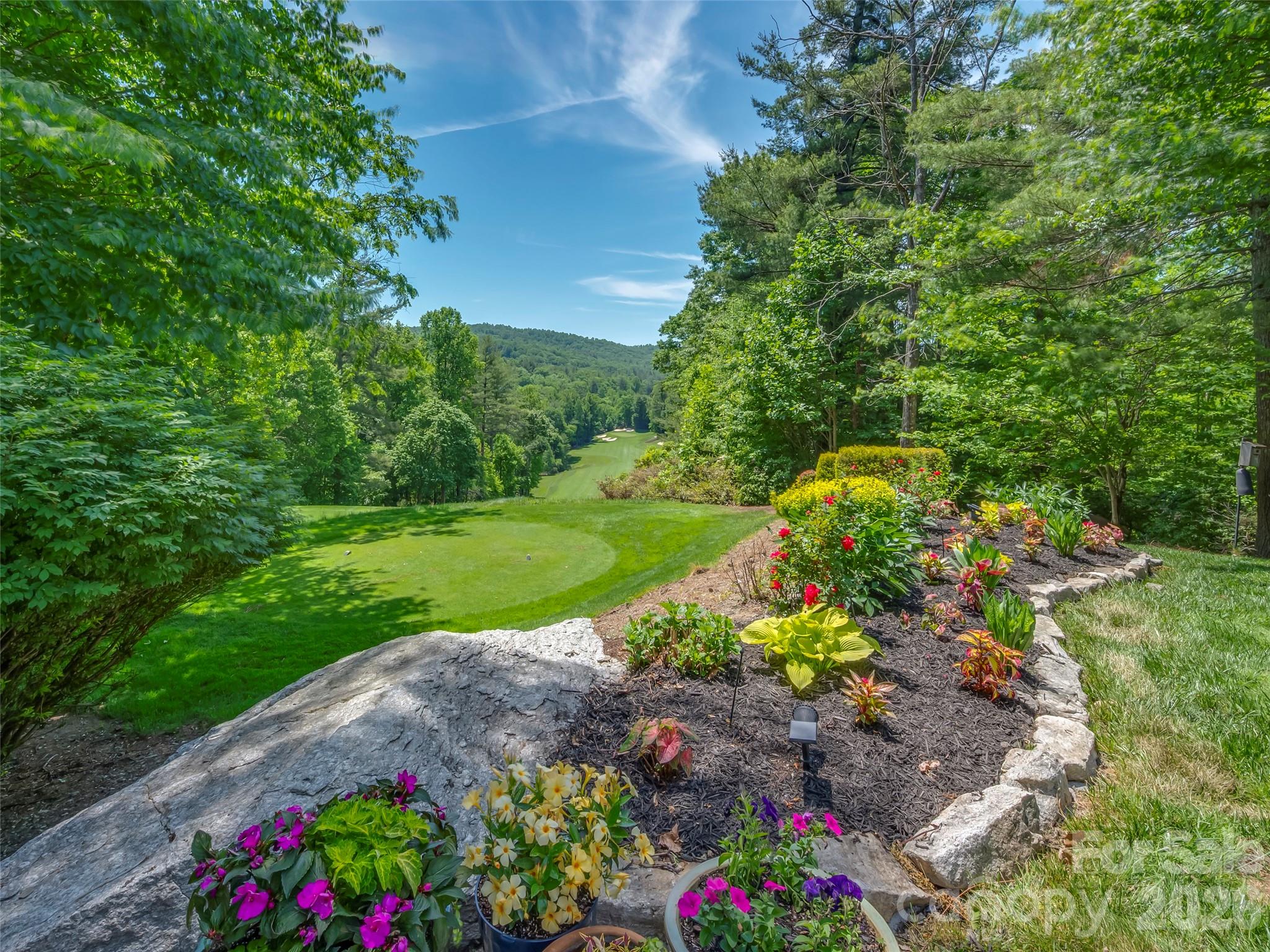 161 Chattooga Run — Hendersonville