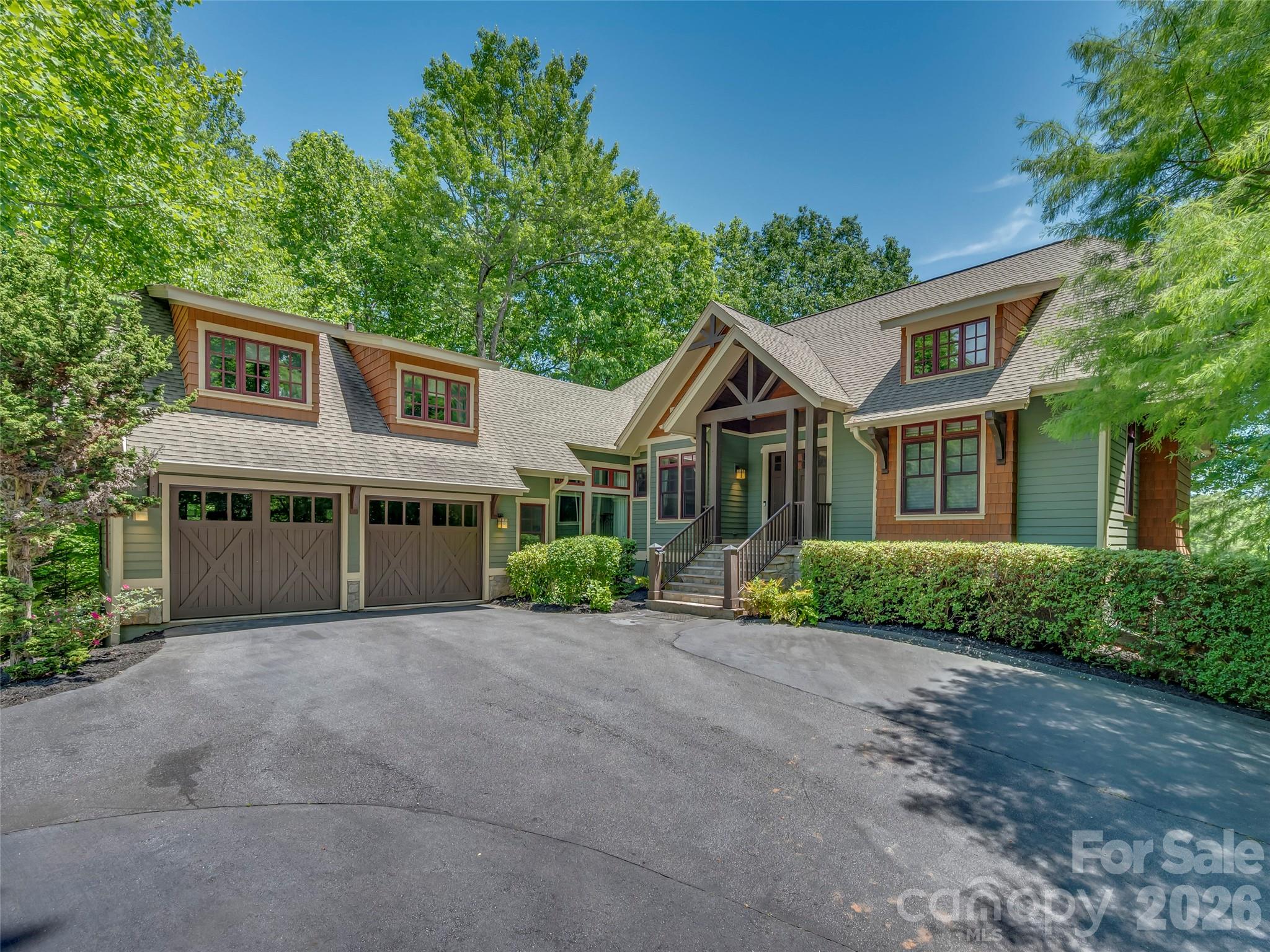 161 Chattooga Run — Hendersonville