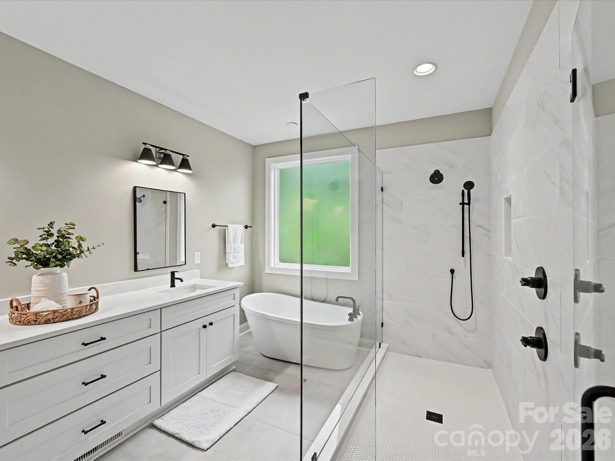 159 Lone Pine Road — Statesville