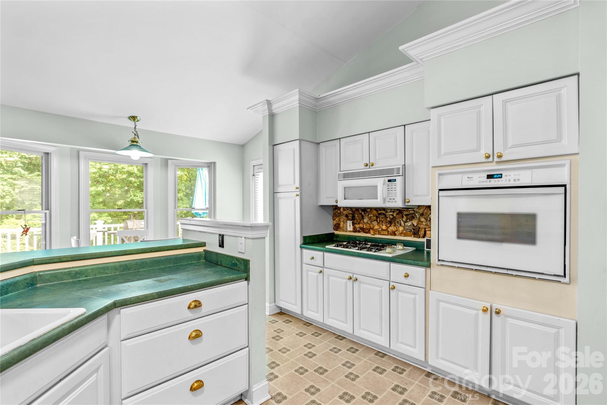 711 Spring Pointe Drive — Stony Point