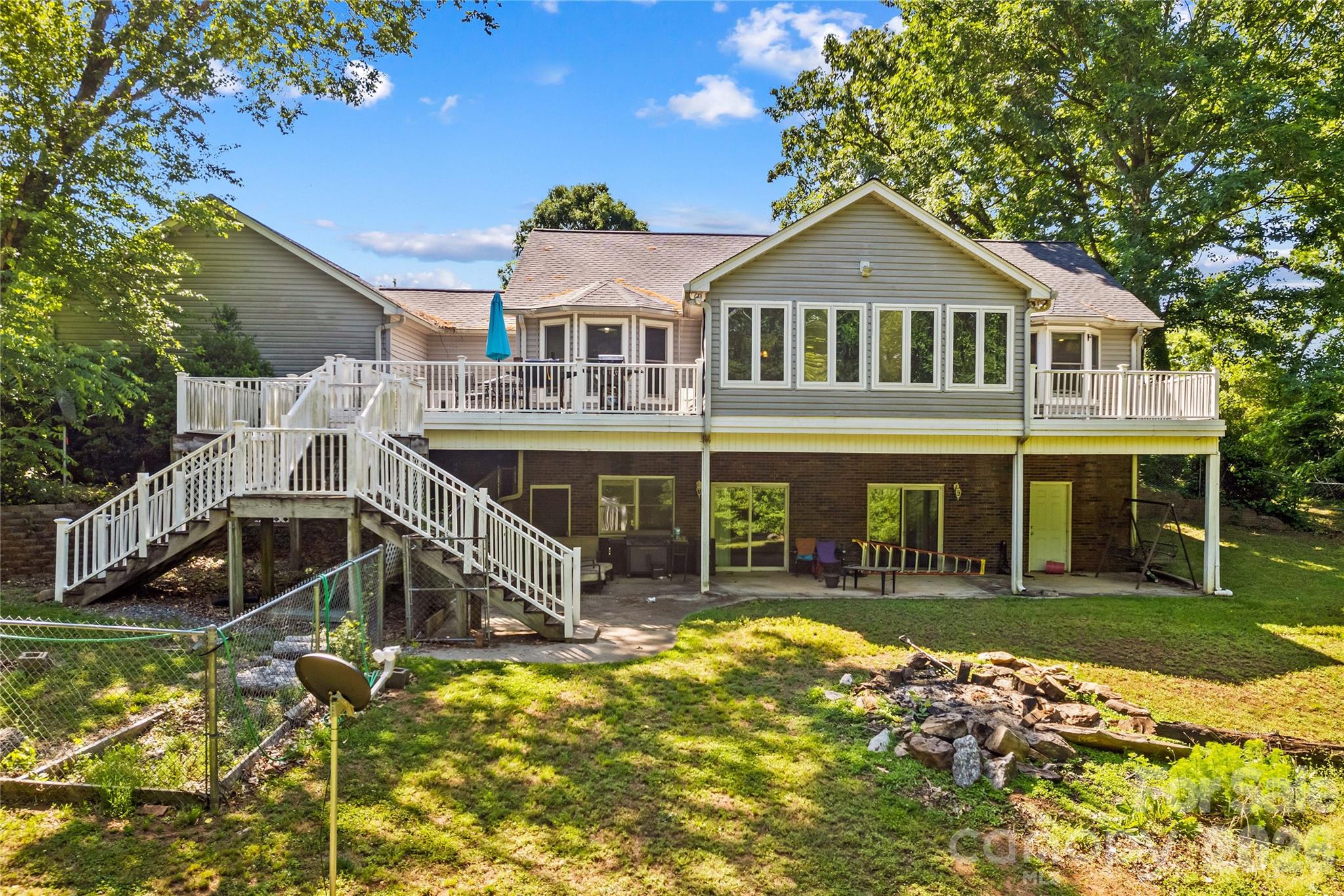 711 Spring Pointe Drive — Stony Point
