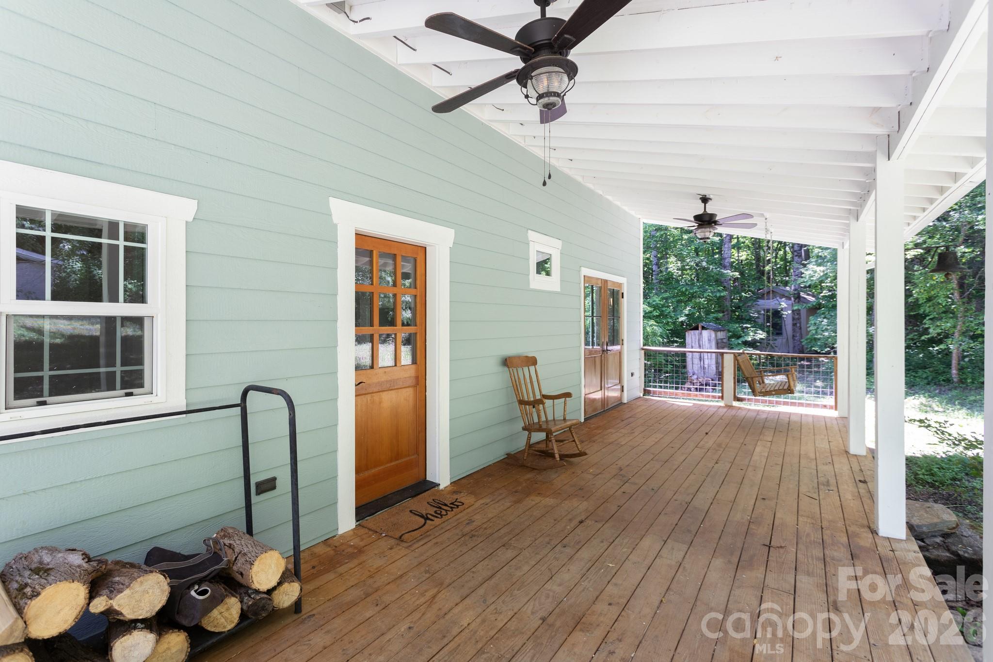 1621 Upward Way — Waynesville