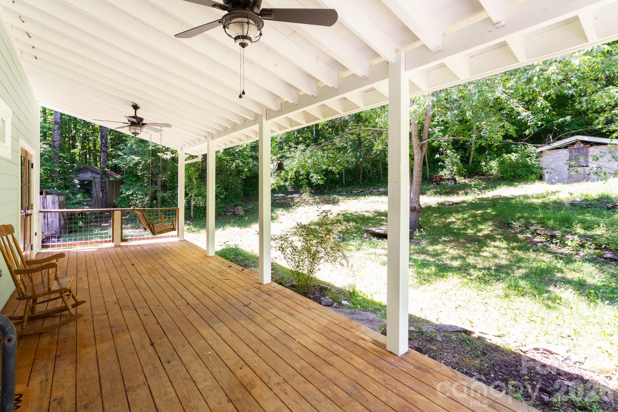 1621 Upward Way — Waynesville