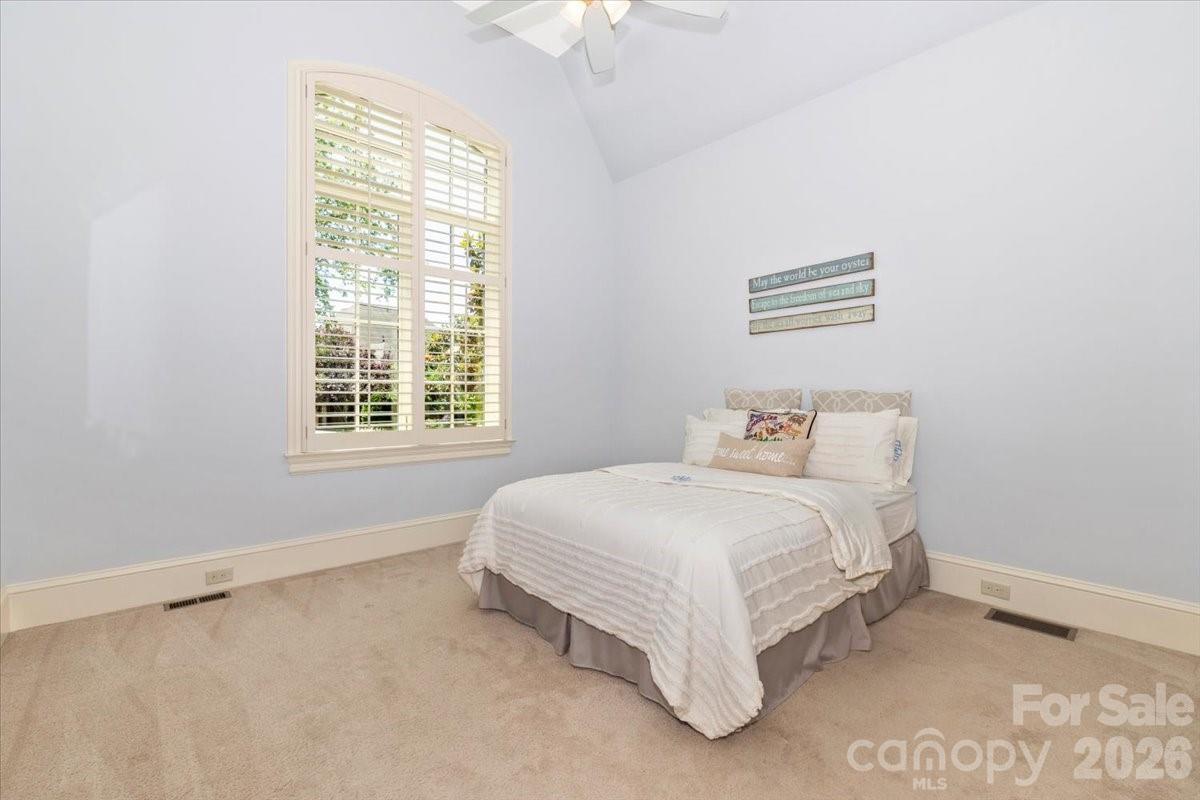 8100 Skye Lochs Drive — Waxhaw